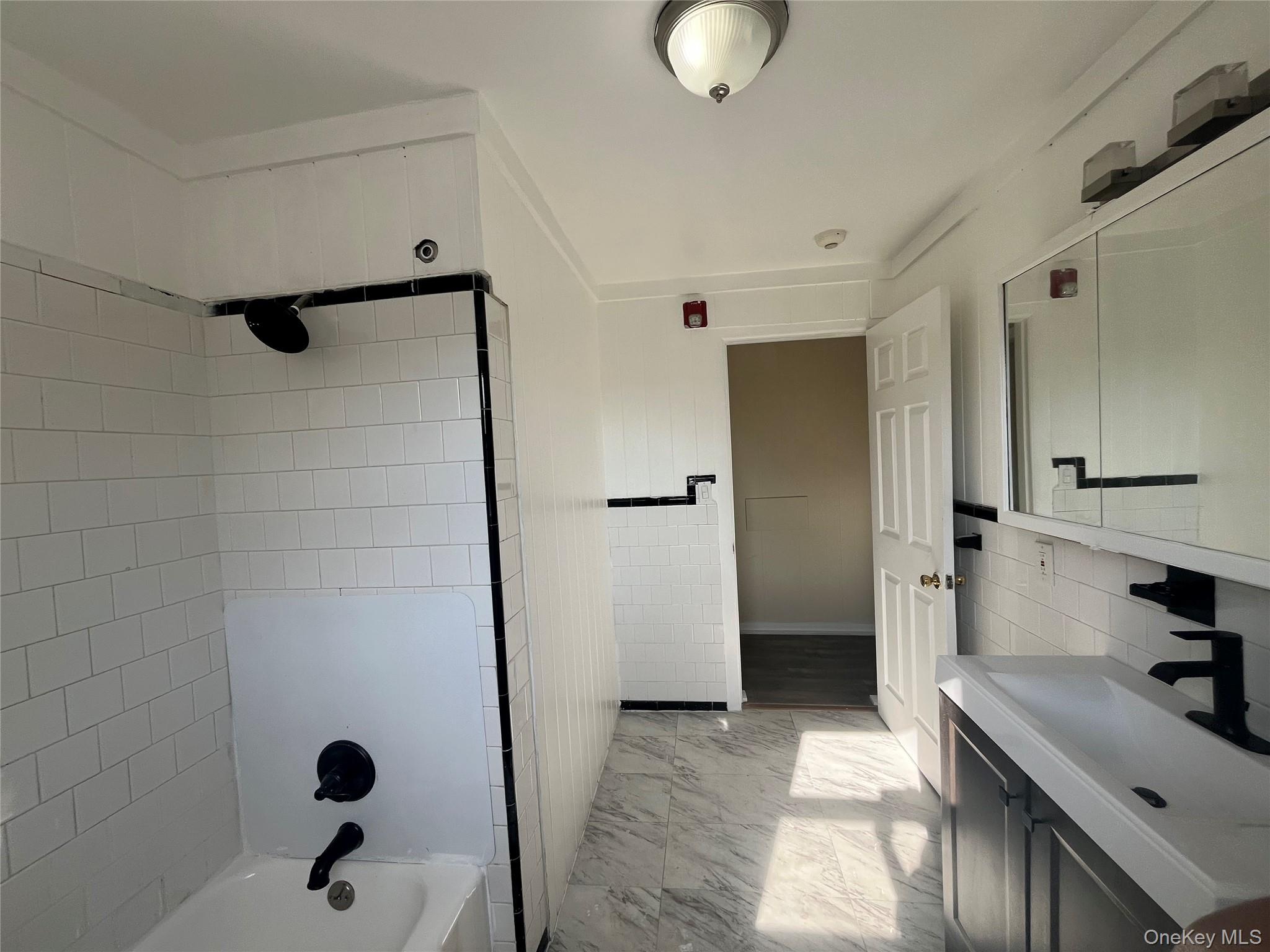 #6 photo, Mastic Beach, サフォーク郡 Mastic Beach , NY 11951