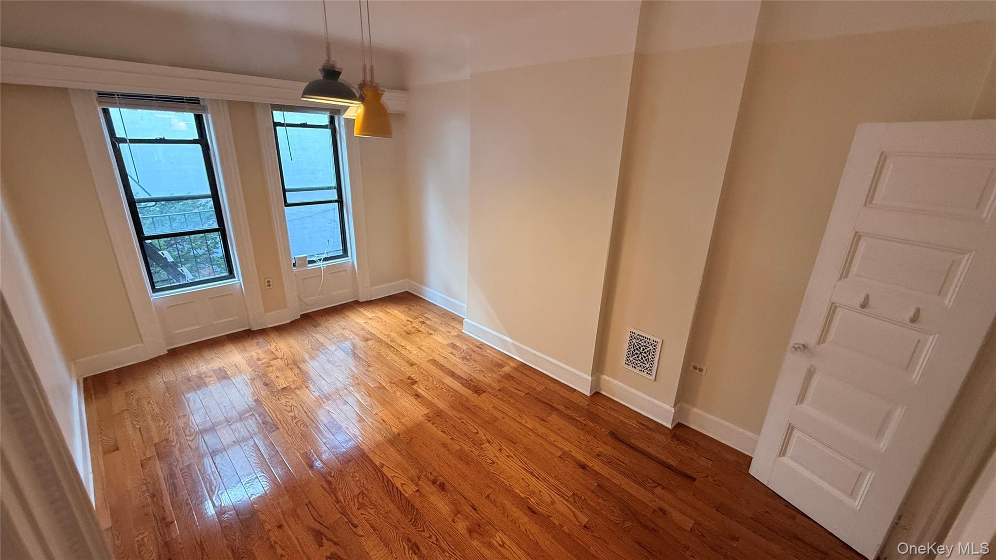#2 photo, 794 Lincoln Place, ブルックリン区 Brooklyn , NY 11216
