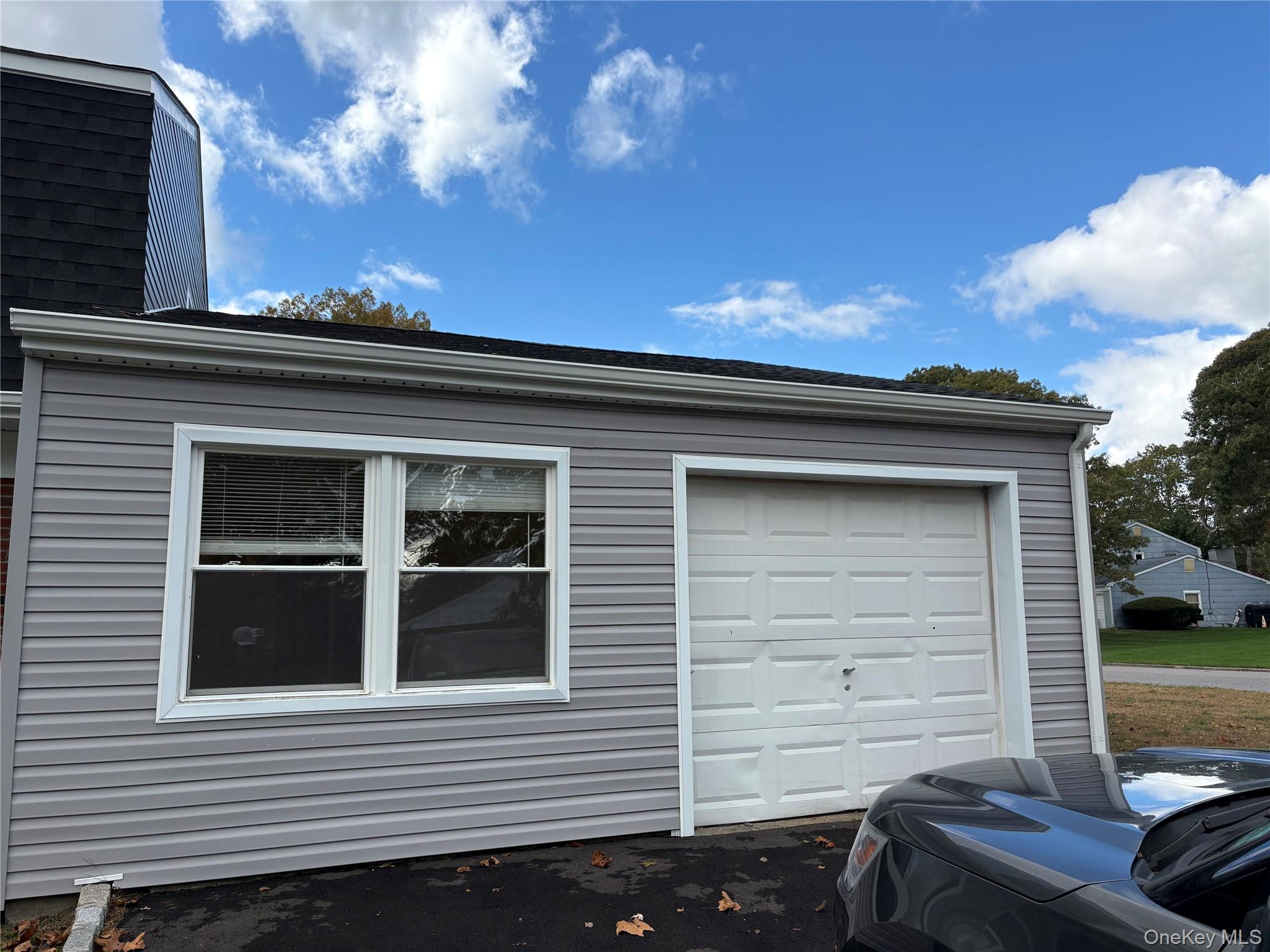 #2 photo, 14 Whitney Lane, サフォーク郡 Coram , NY 11727