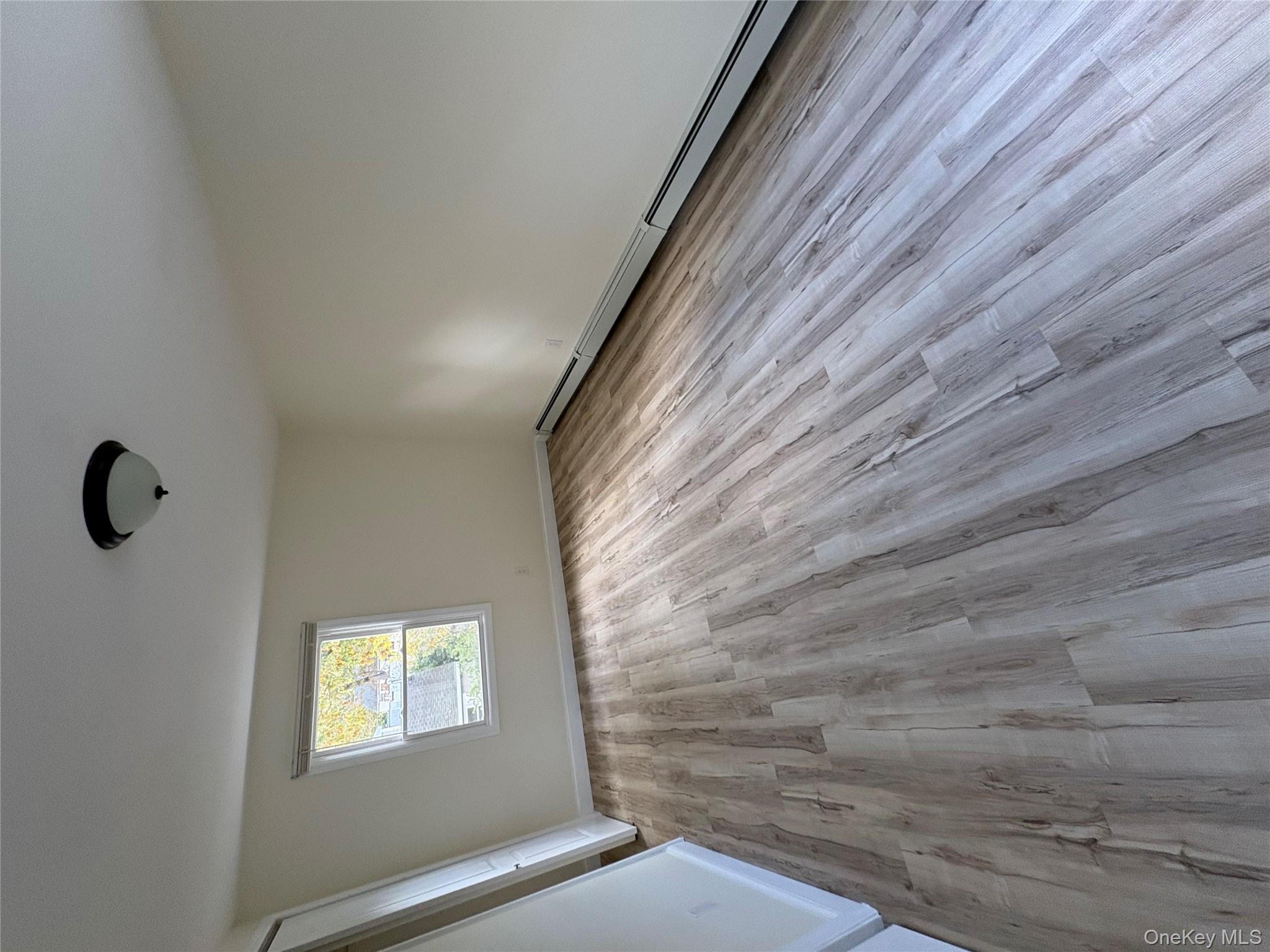 #20 photo, 14 Whitney Lane, サフォーク郡 Coram , NY 11727