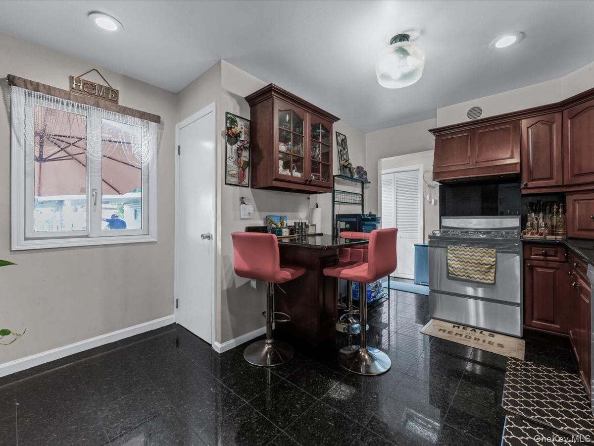 #6 photo, 2782 Central Avenue, ナッソー郡 Baldwin , NY 11510