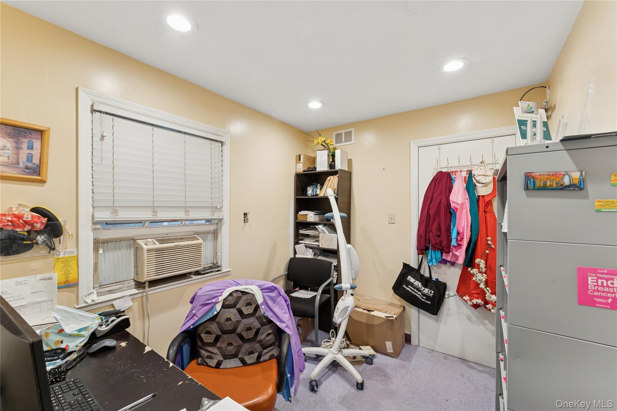 #17 photo, 5 Seaton Gate, ナッソー郡 Valley Stream , NY 11580