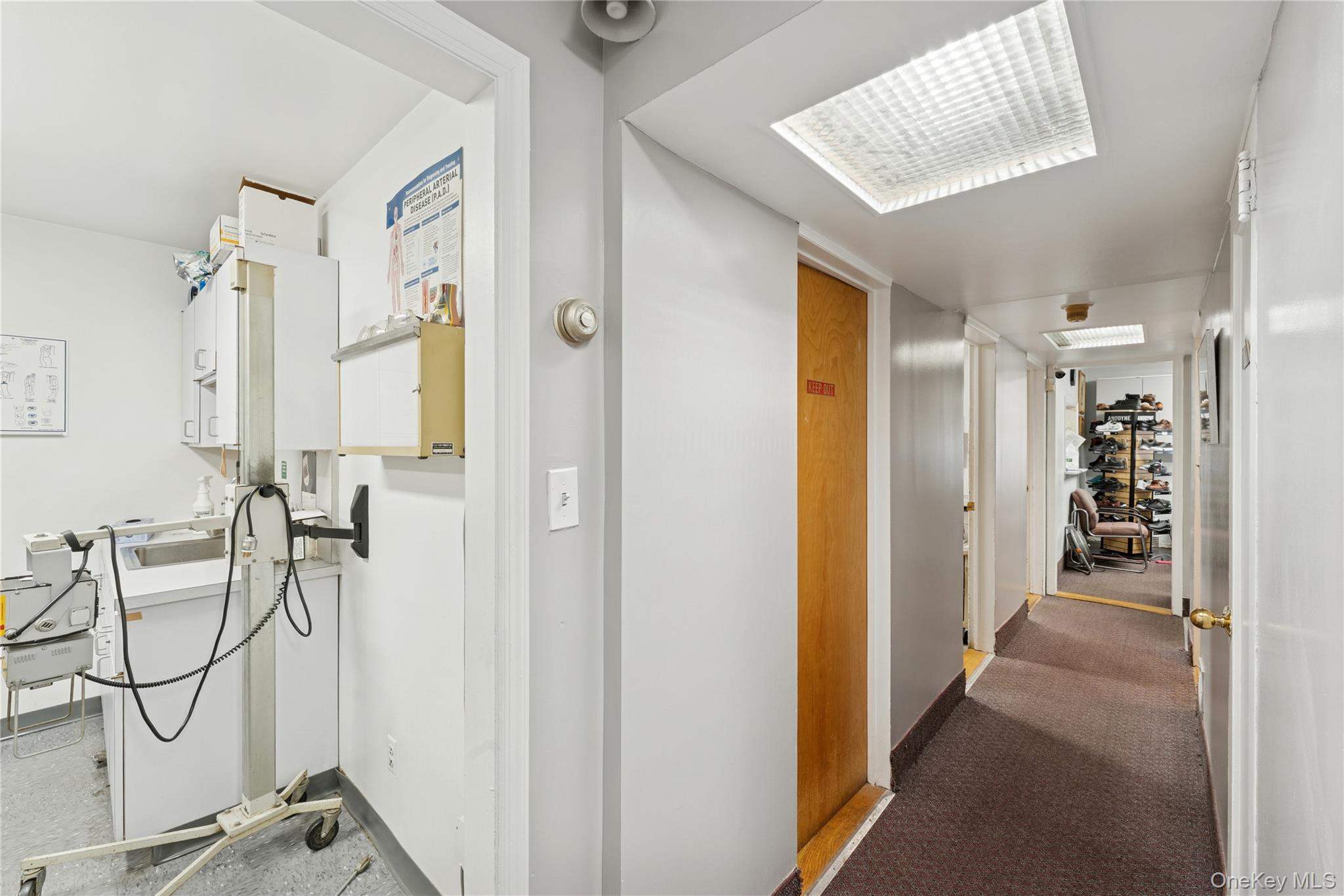 #8 photo, 5 Seaton Gate, ナッソー郡 Valley Stream , NY 11580