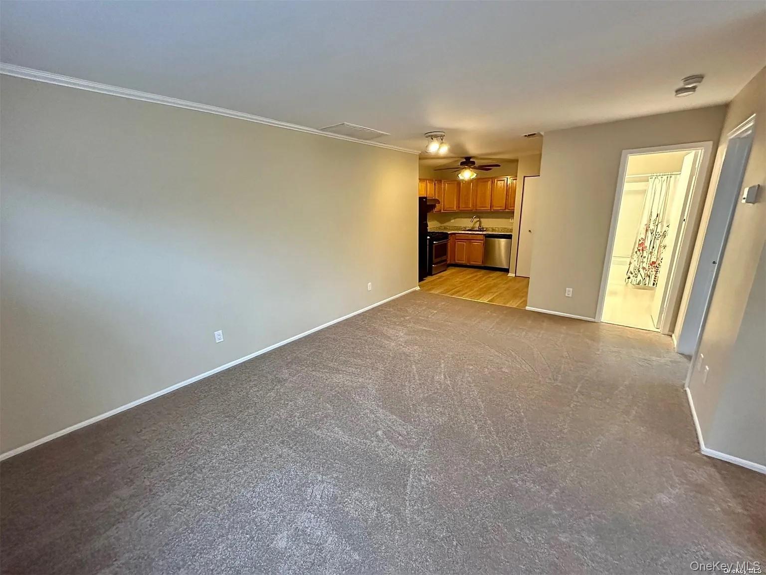 #6 photo, 23 Broadlawn Drive, サフォーク郡 Central Islip , NY 11722