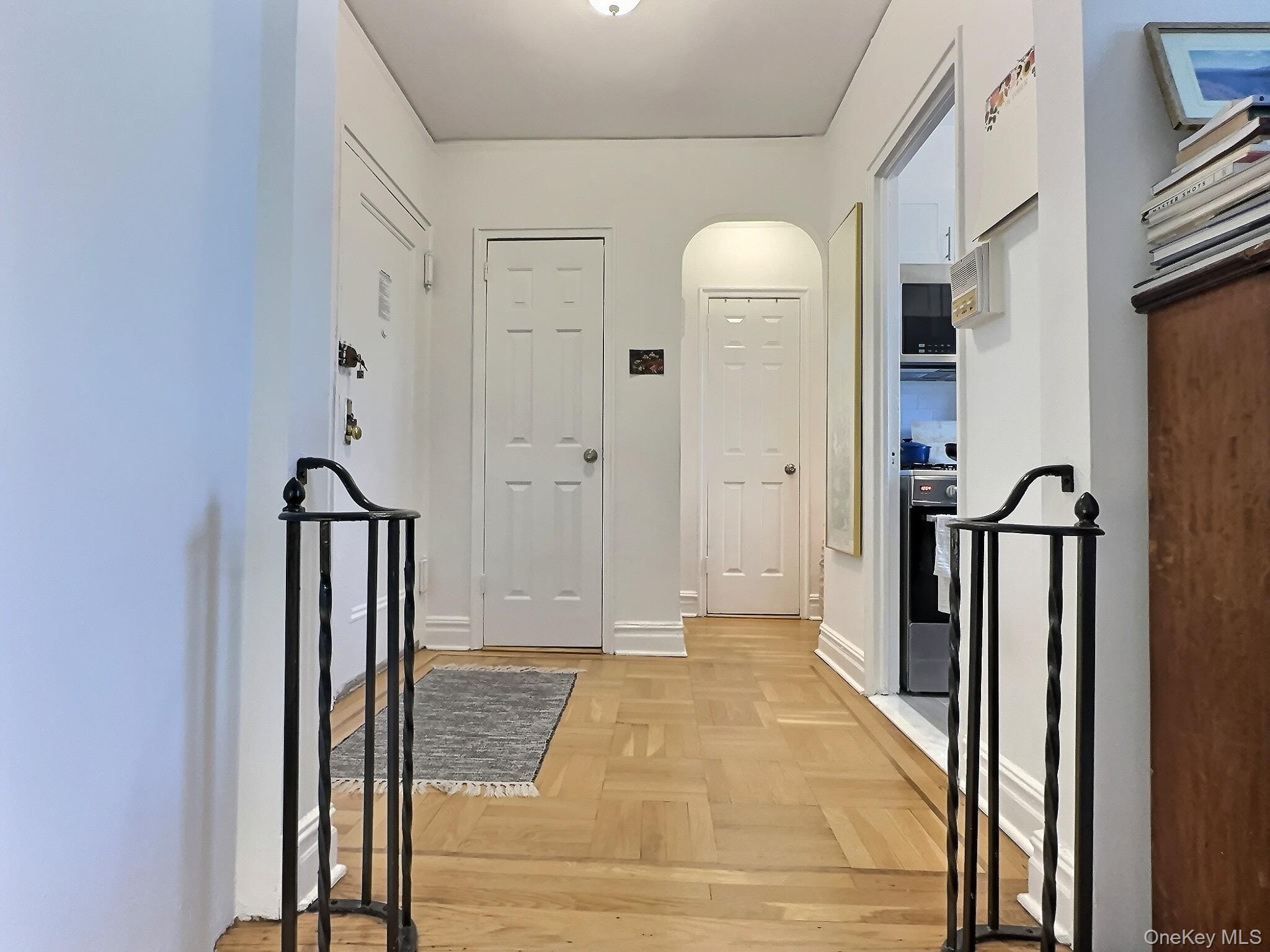 #4 photo, 2962 Decatur Avenue, ブロンクス区 Bronx , NY 10458