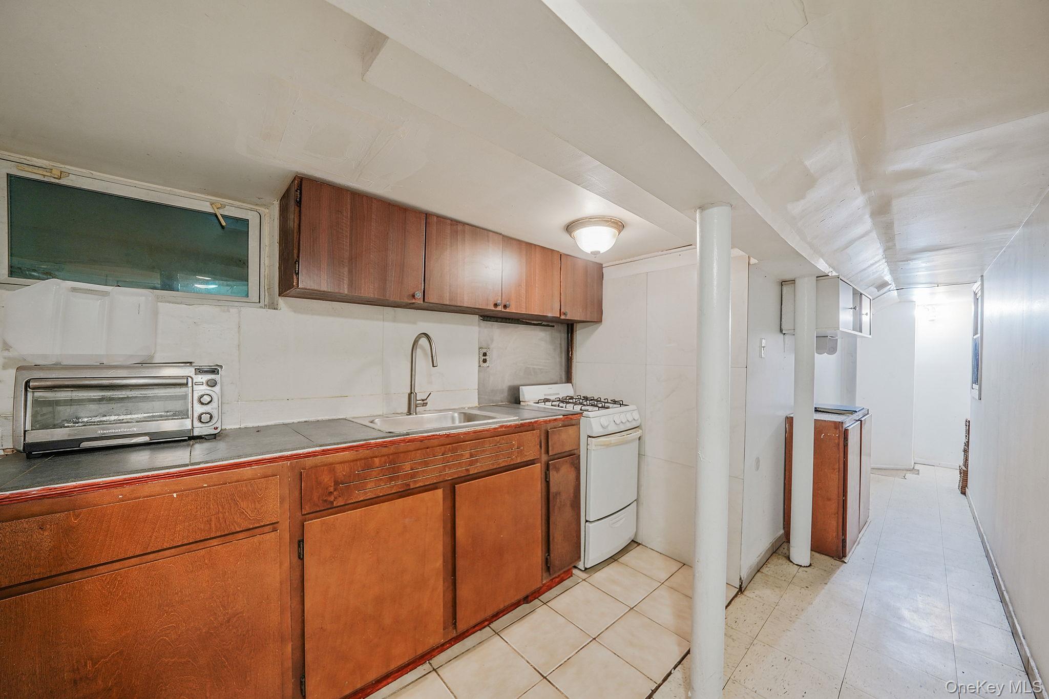 #20 photo, 37 Montauk Avenue, ブルックリン区 Brooklyn , NY 11208