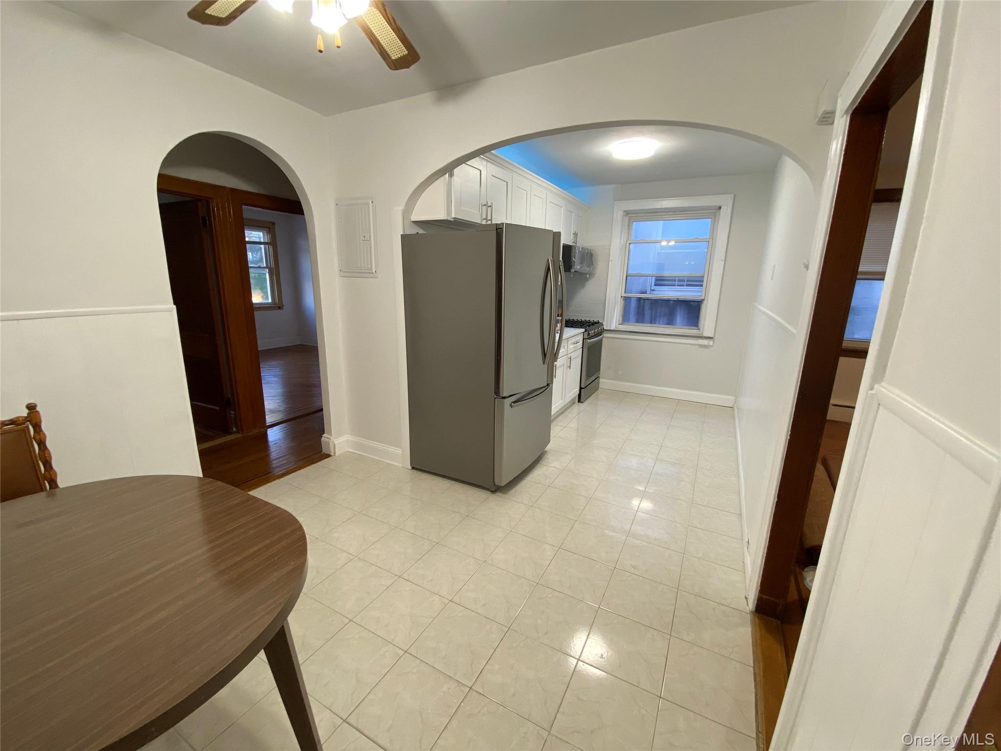 #8 photo, 2206 Himrod Street, クイーンズ区 Ridgewood , NY 11385