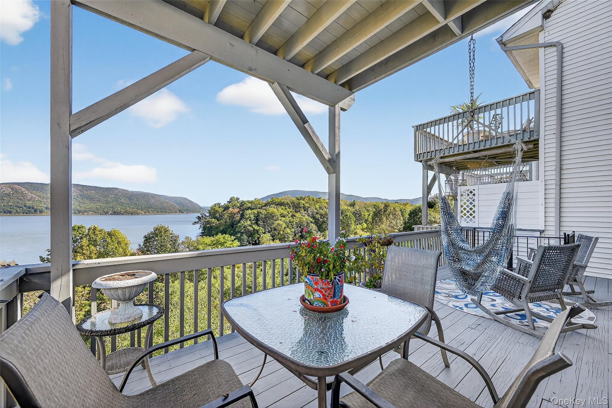 #1 photo, 284 Tamerisk Lane, New Windsor , NY 12553