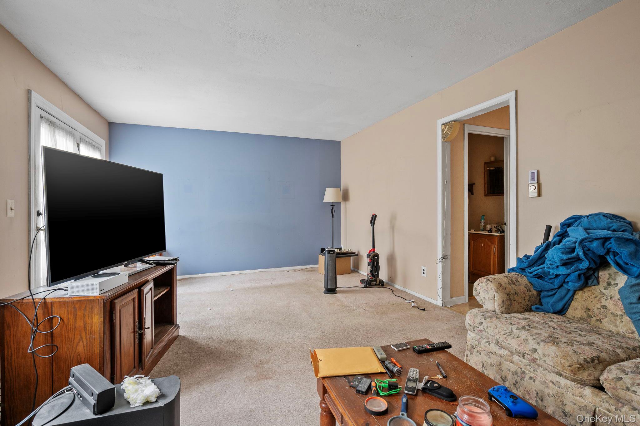 #4 photo, 24 Russet Road, Poughkeepsie , NY 12601