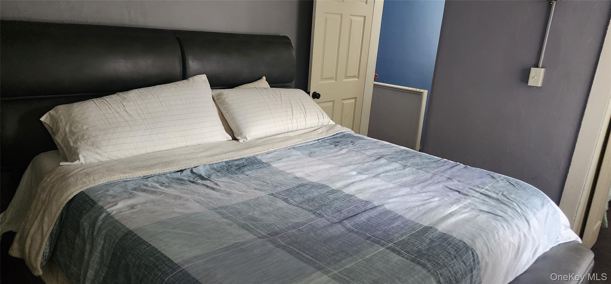 #10 photo, 92 Robinson Avenue, Newburgh , NY 12550