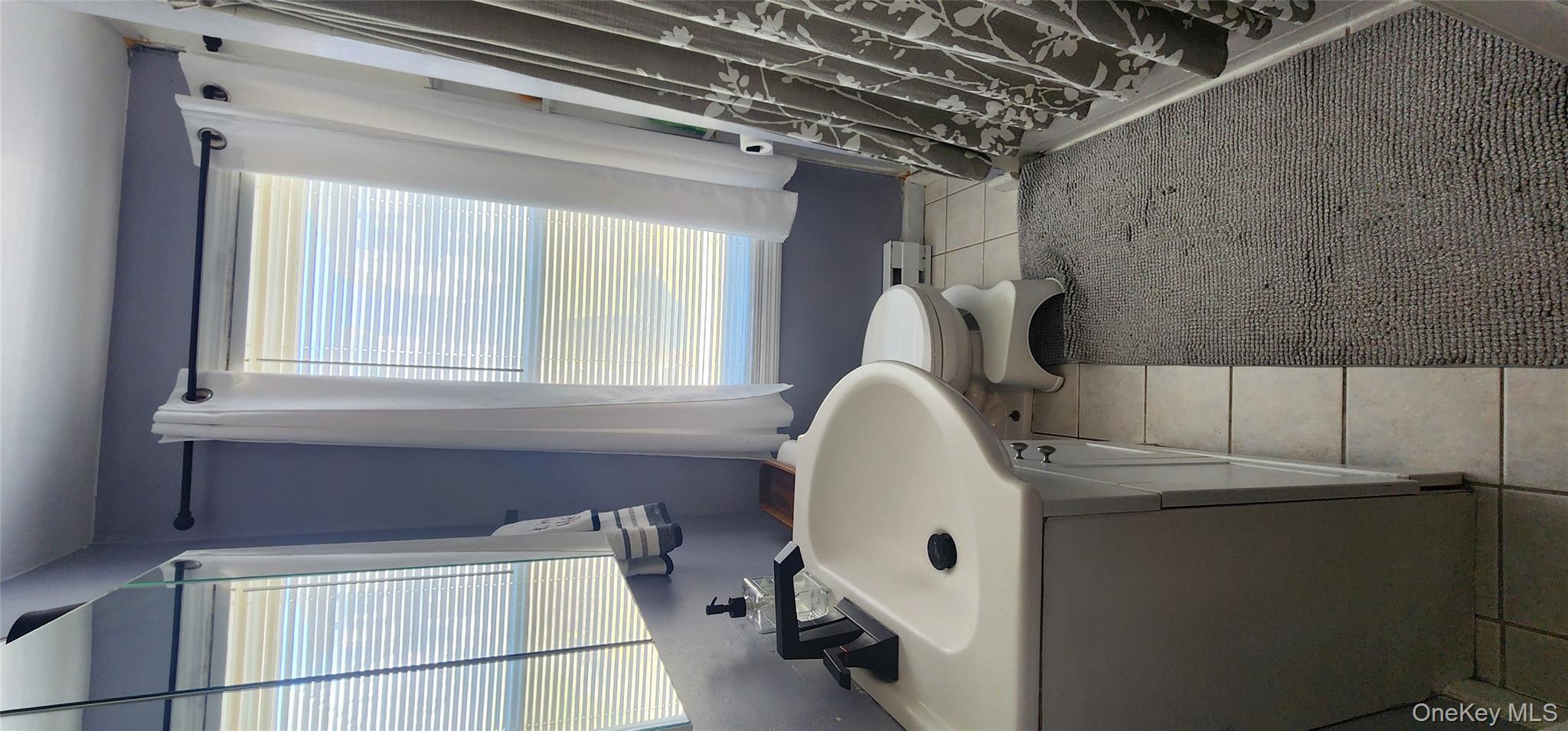 #15 photo, 92 Robinson Avenue, Newburgh , NY 12550