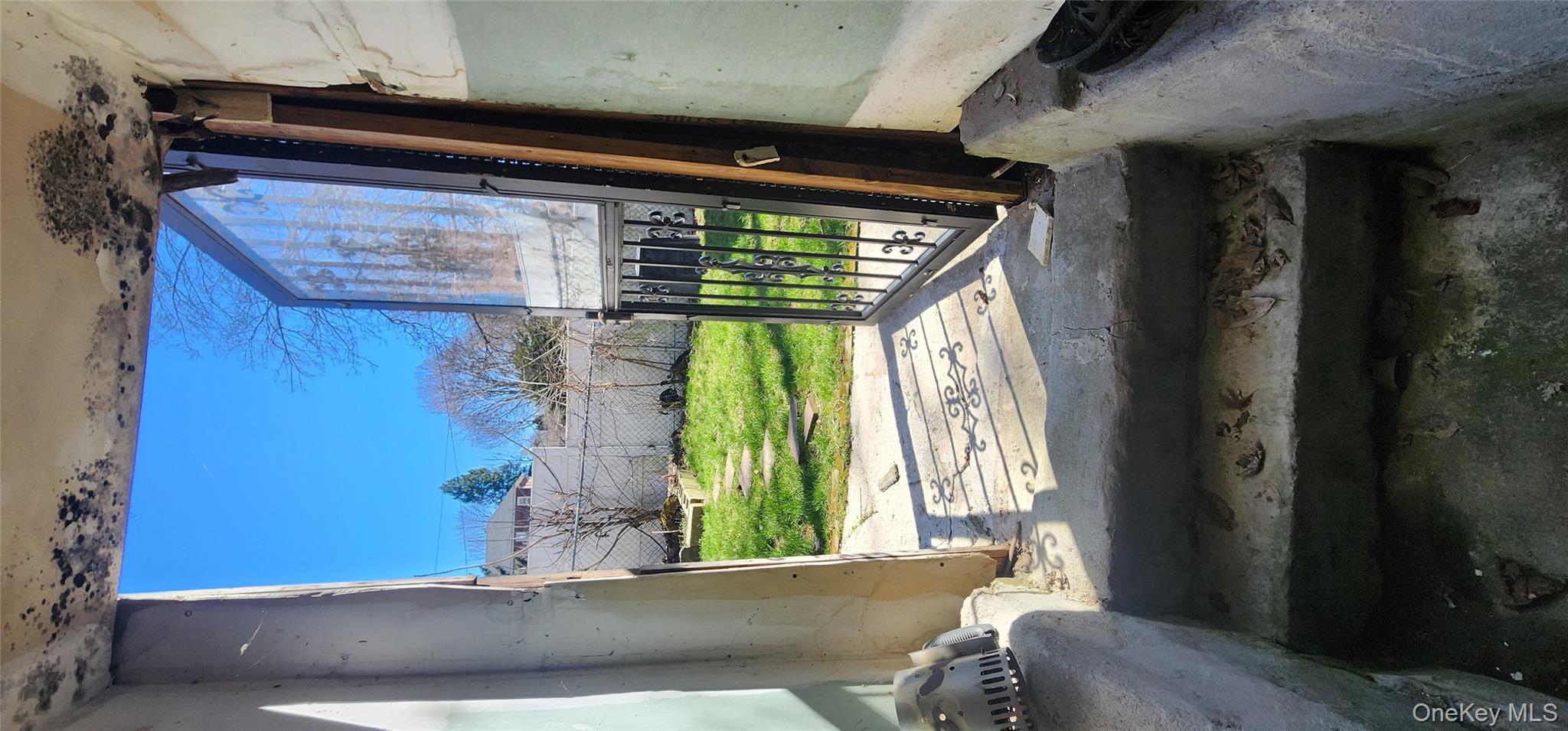 #19 photo, 92 Robinson Avenue, Newburgh , NY 12550