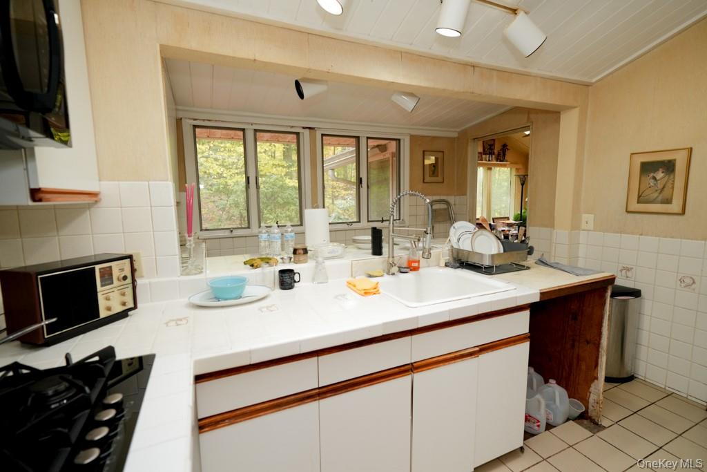 #14 photo, 53 Cross Ridge Road, Tuxedo Park , NY 10987