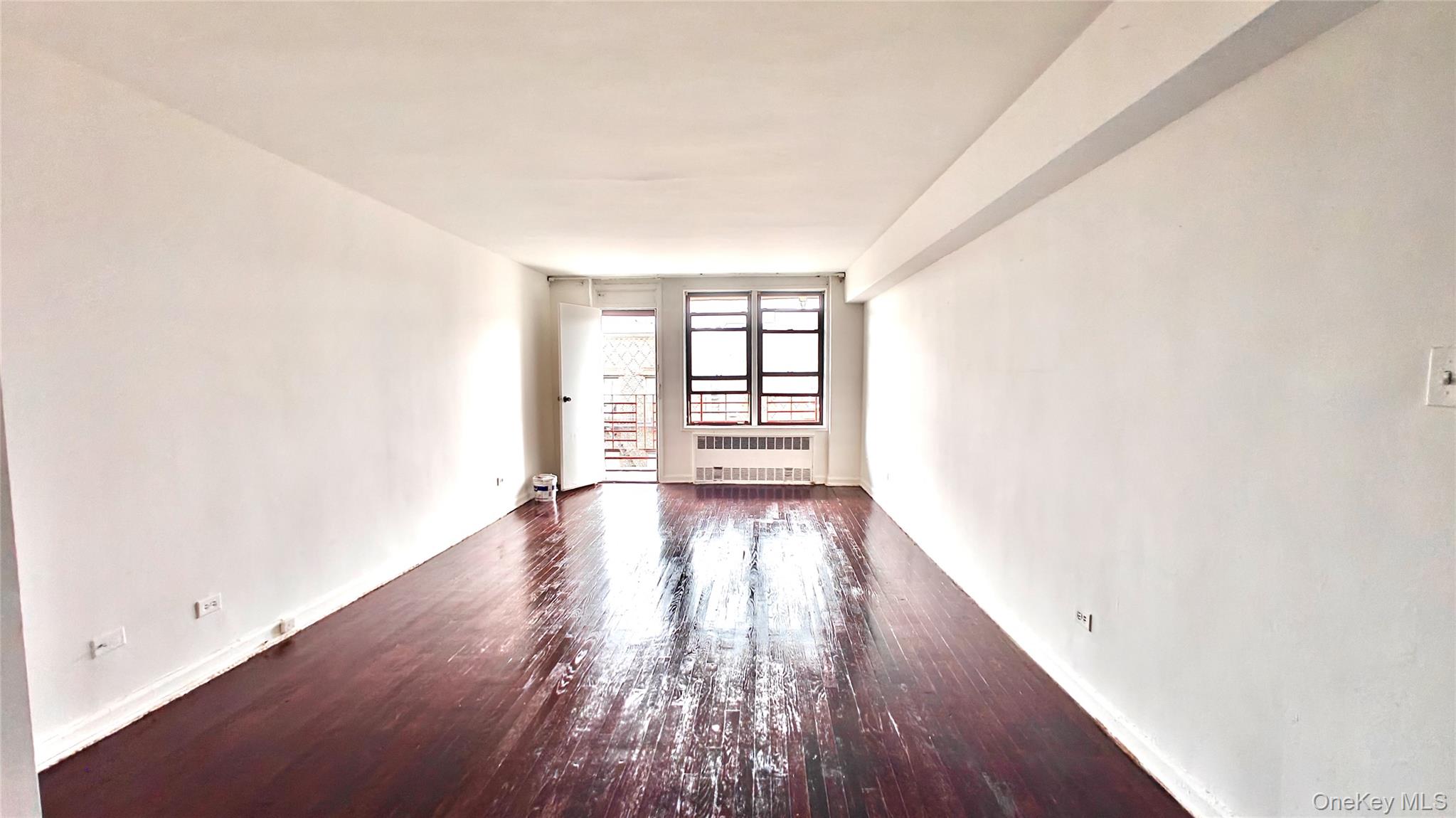 #19 photo, 94-11 34th Road, クイーンズ区 Jackson Heights , NY 11372