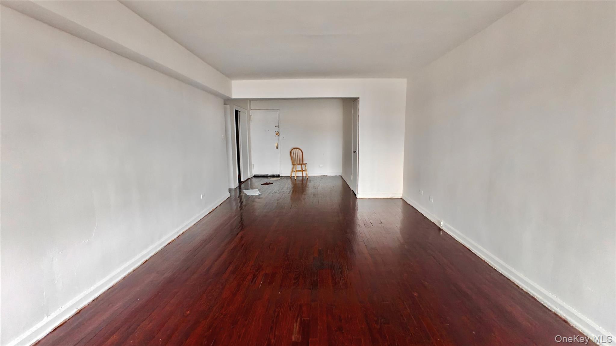 #8 photo, 94-11 34th Road, クイーンズ区 Jackson Heights , NY 11372