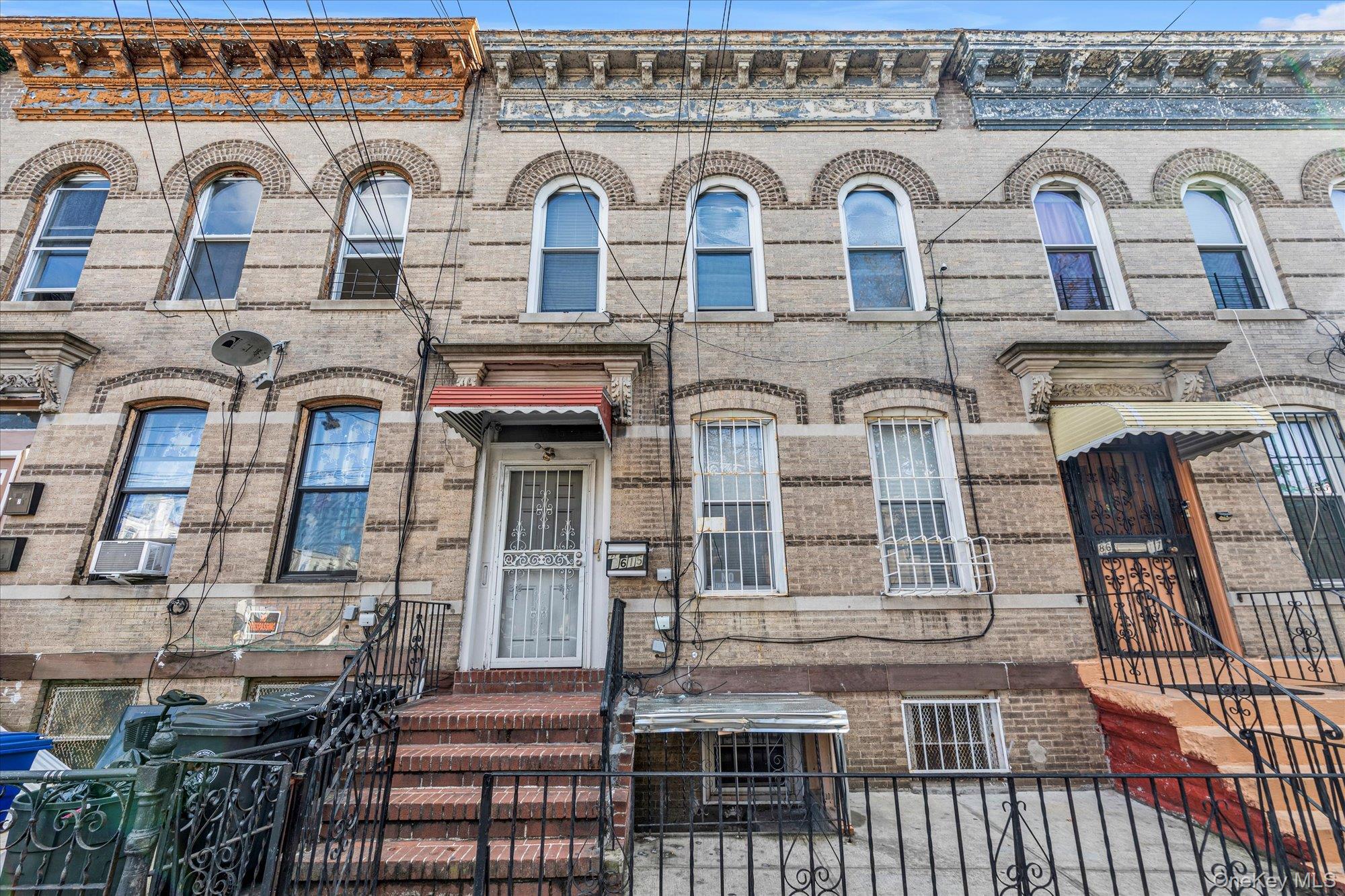 #1 photo, 8615 75th Street, クイーンズ区 Woodhaven , NY 11421