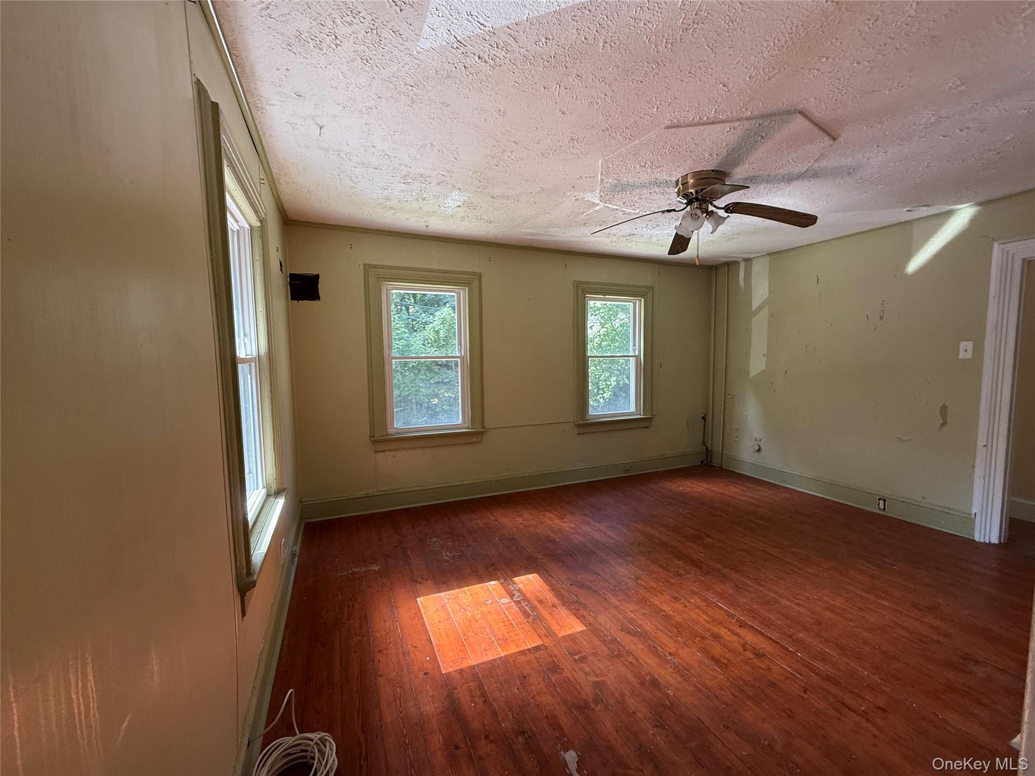 #11 photo, 3968 Old Crompond Road, Cortlandt Manor , NY 10567