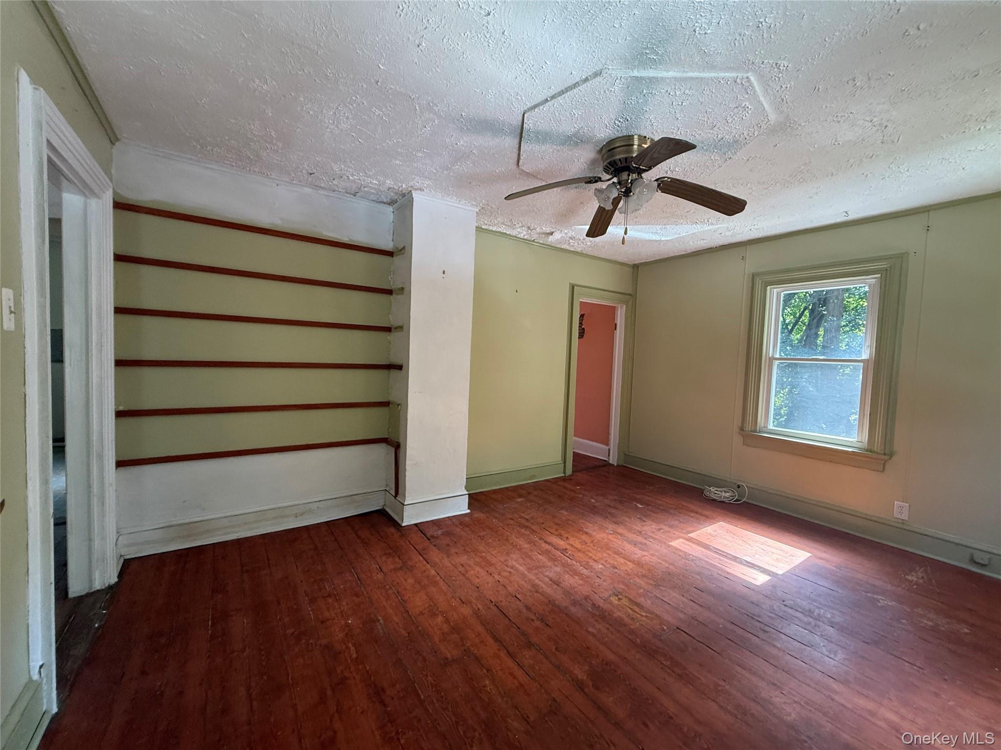 #12 photo, 3968 Old Crompond Road, Cortlandt Manor , NY 10567