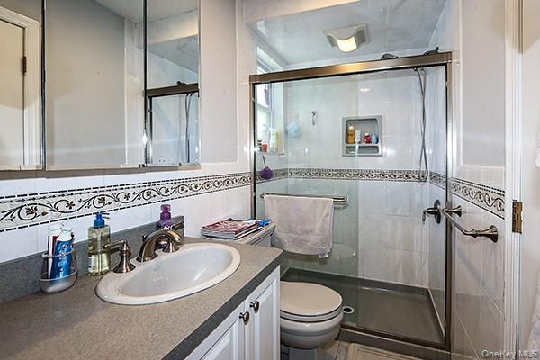 #16 photo, 22 Davenport Place, ナッソー郡 Bellmore , NY 11710