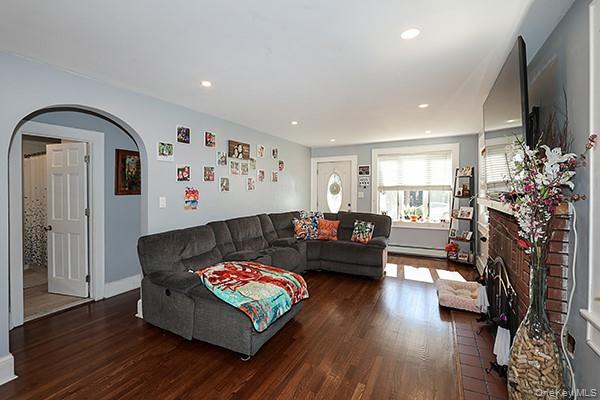 #4 photo, 22 Davenport Place, ナッソー郡 Bellmore , NY 11710