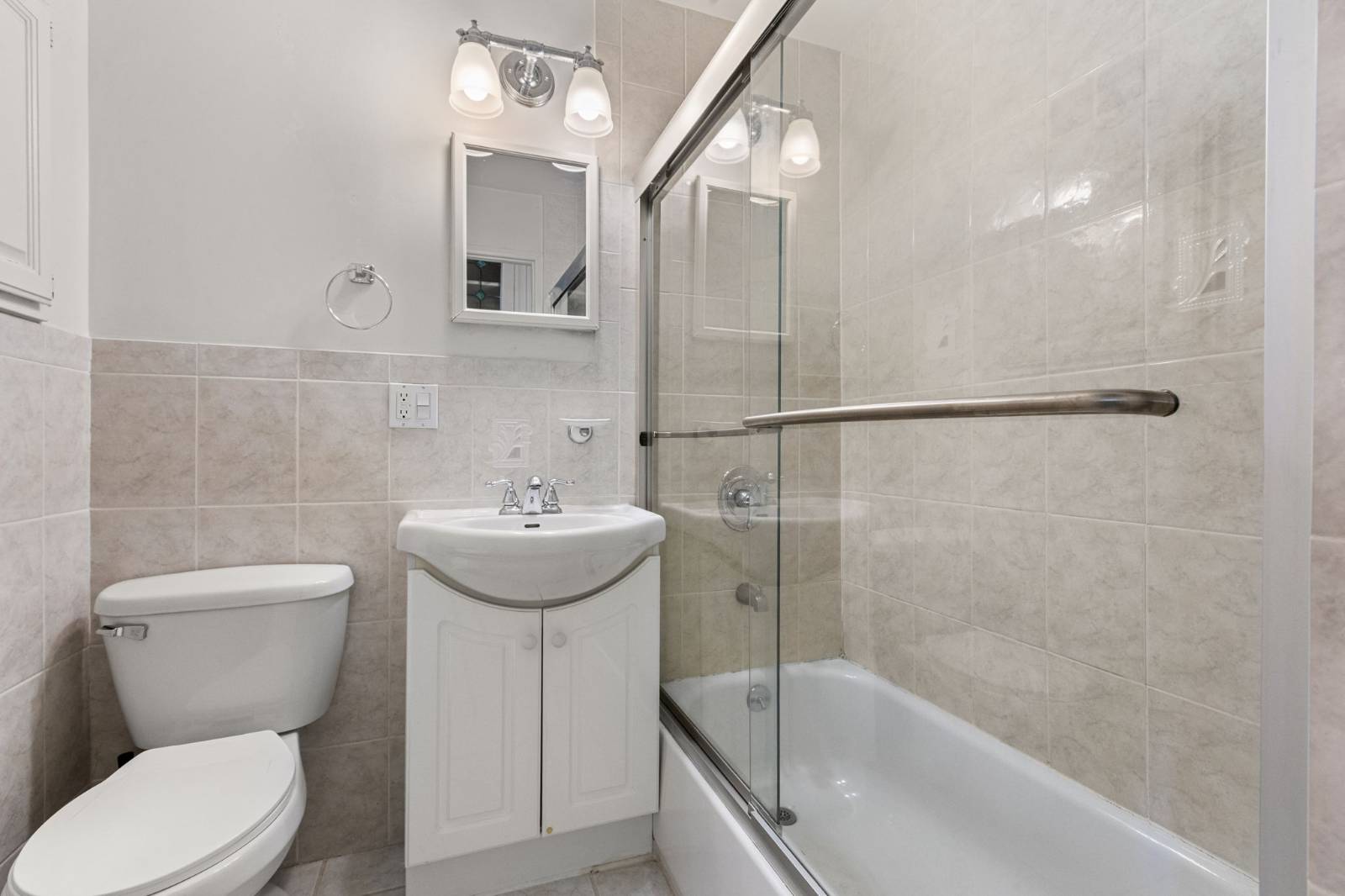 #15 photo, 338 Senator Street, ブルックリン区 Bay Ridge , NY 11220