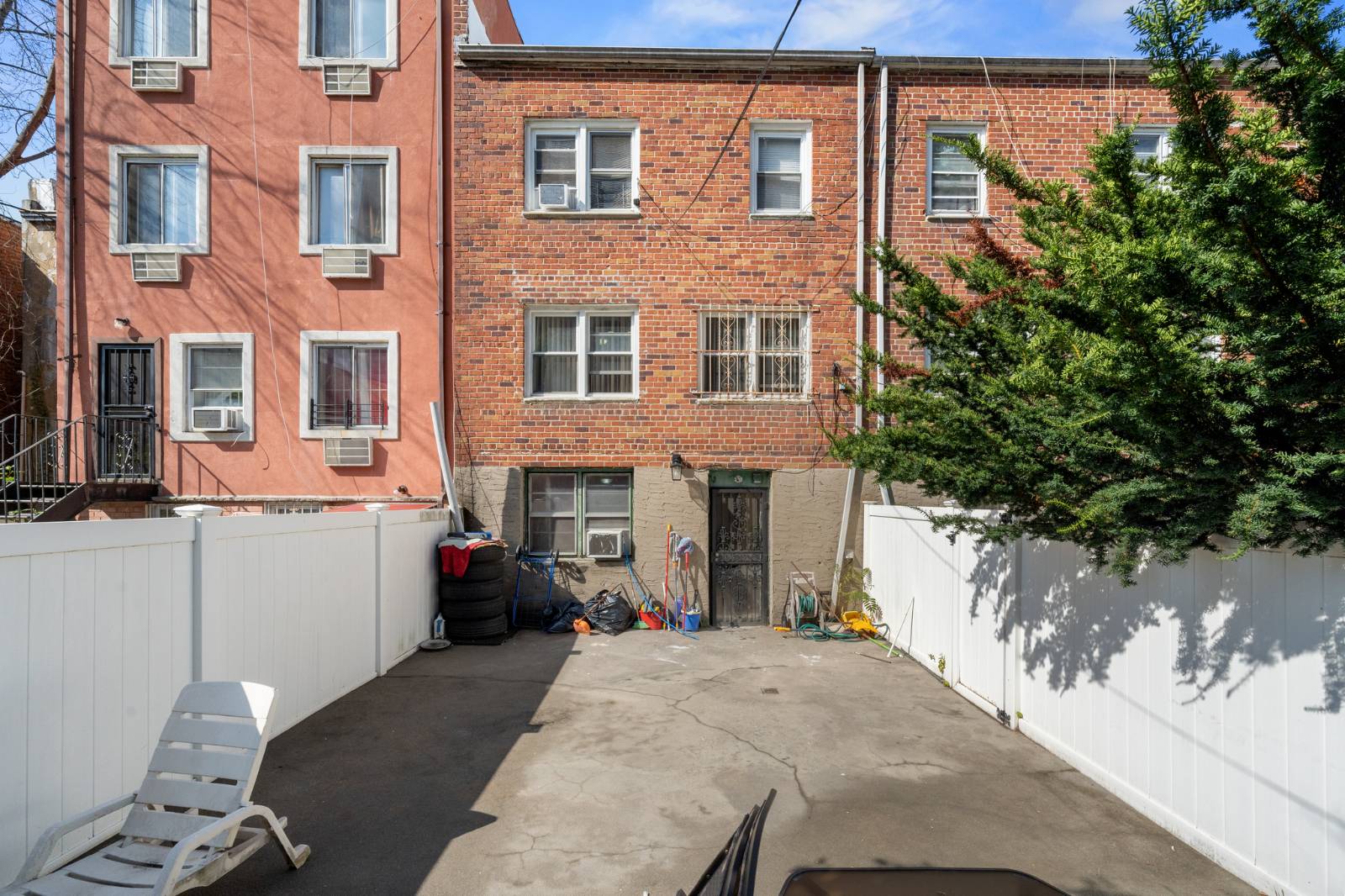 #45 photo, 765 Autumn Ave, ブルックリン区 Brooklyn , NY 11208