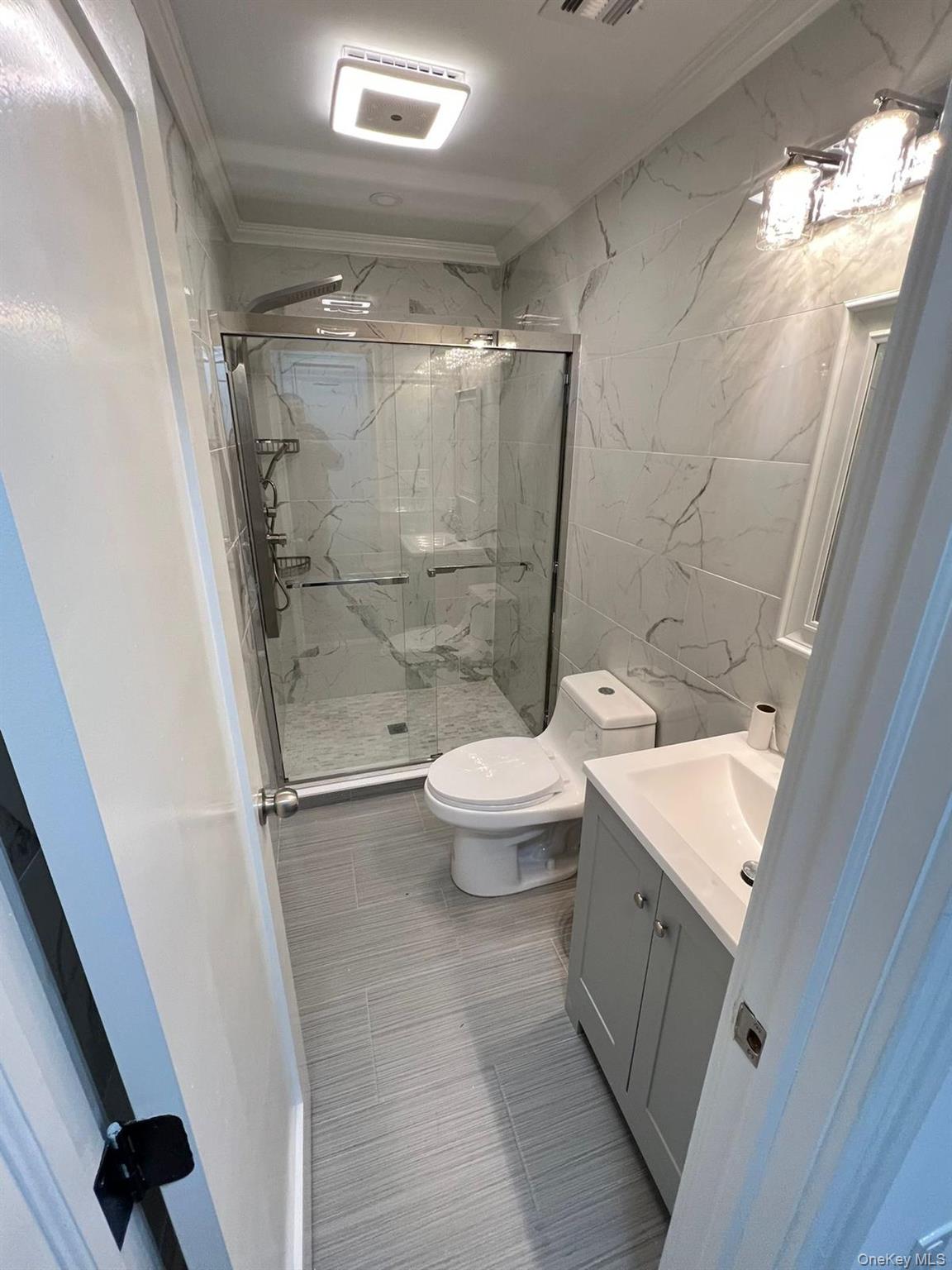 #3 photo, 20 Gibson Boulevard, ナッソー郡 Valley Stream , NY 11581