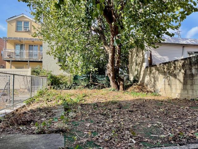 #16 photo, 32-32 60th Street, Woodside , NY 11377