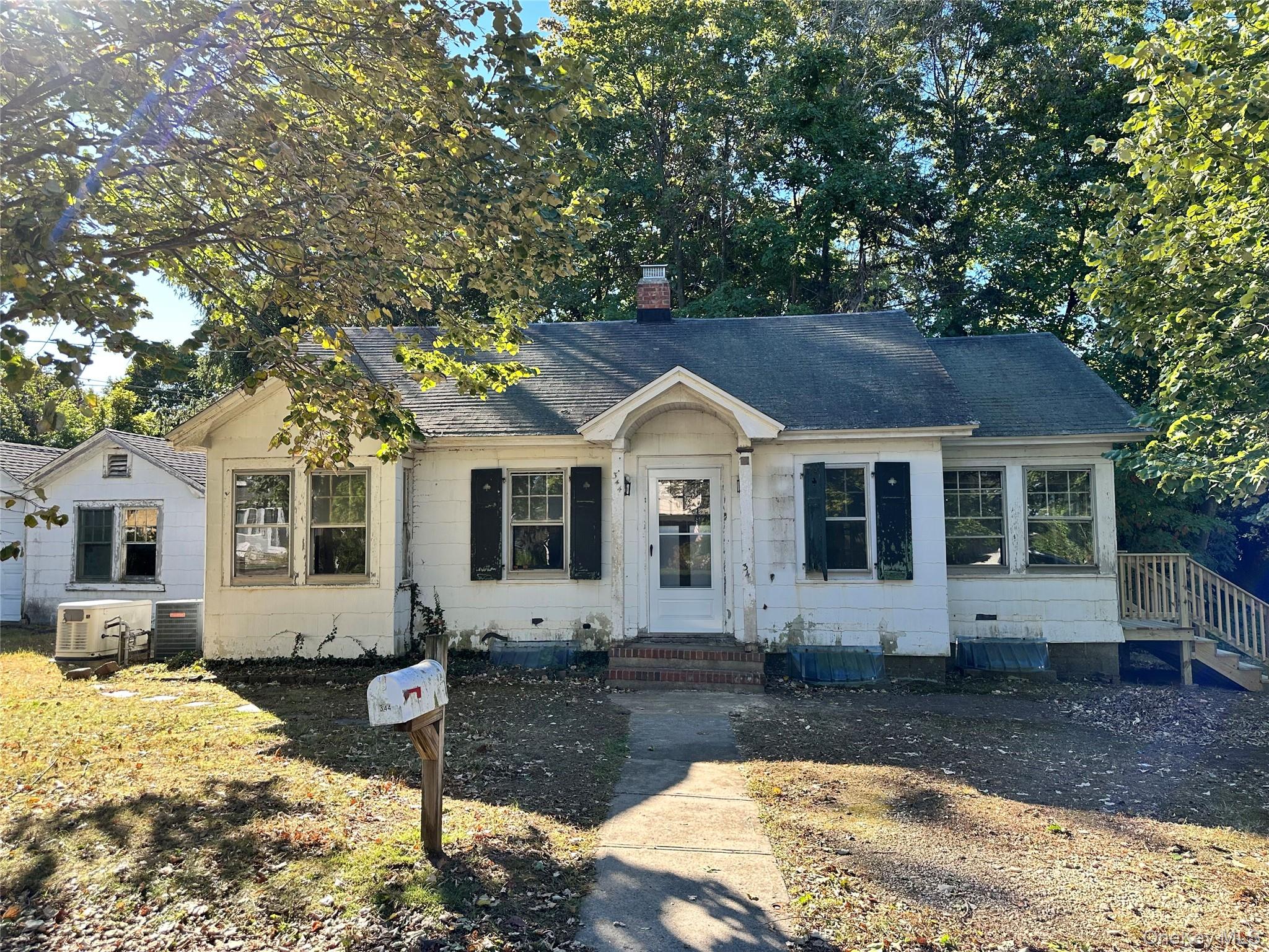 #1 photo, 344 Coolidge Drive, 东长岛 Centerport , NY 11721