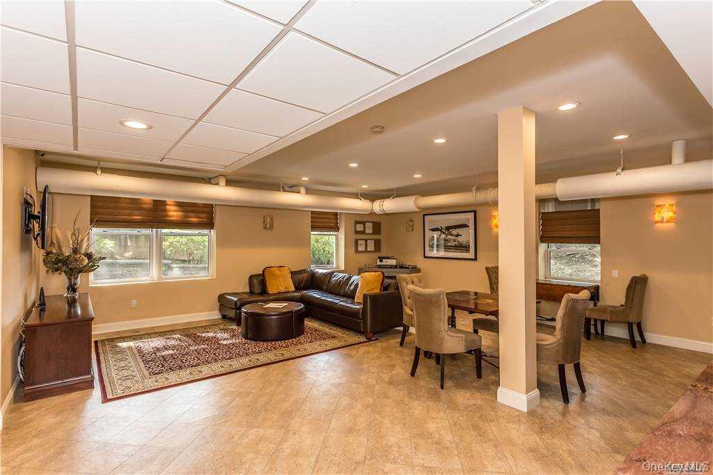 #18 photo, 111 7th Street, ナッソー郡 Garden City , NY 11530