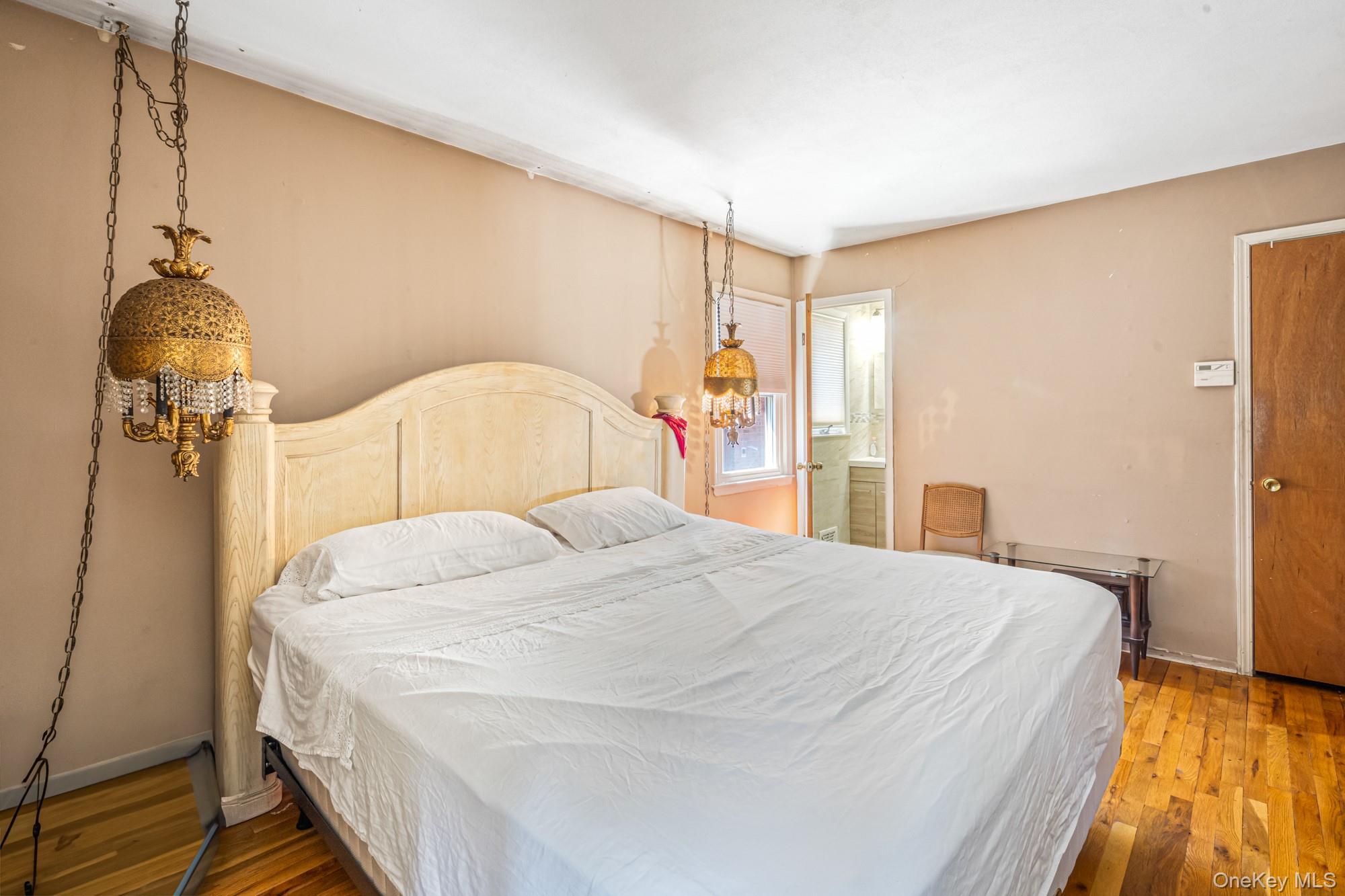 #13 photo, 14-07 158th Street, クイーンズ区 Beechhurst , NY 11357