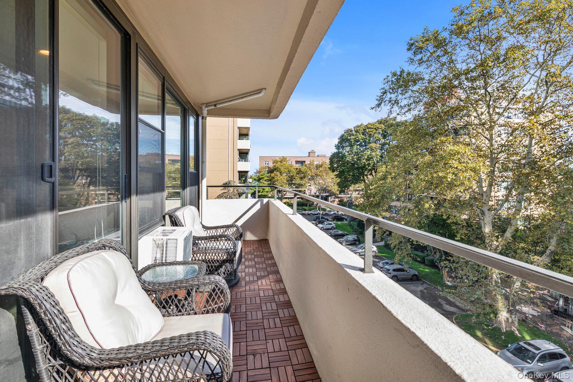 #11 photo, 162-31 9th, クイーンズ区 Beechhurst , NY 11357