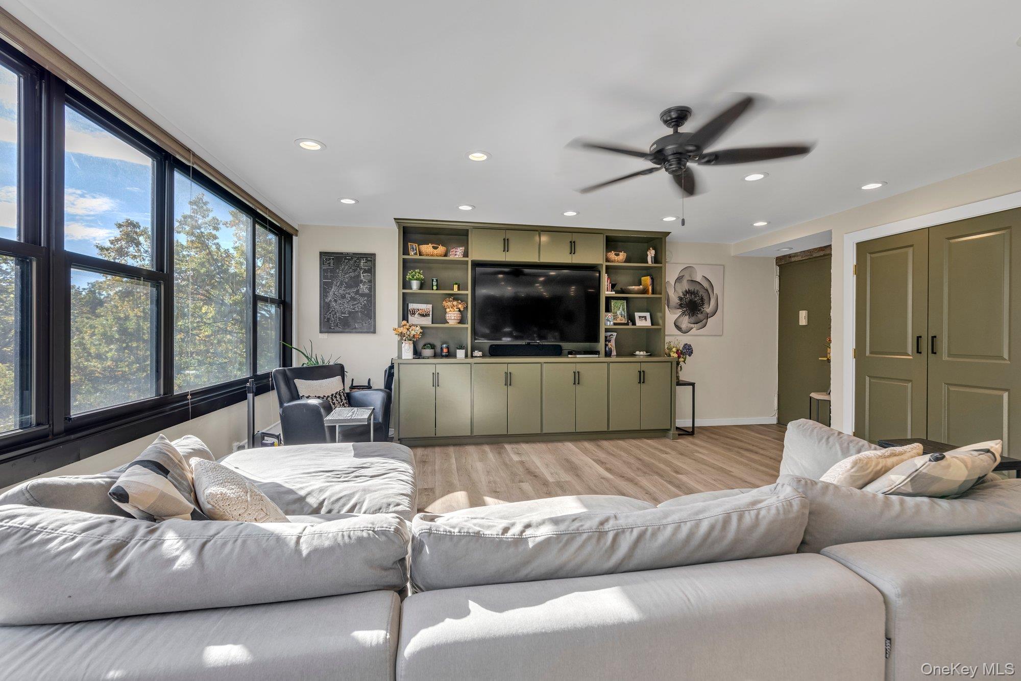 #3 photo, 162-31 9th, クイーンズ区 Beechhurst , NY 11357