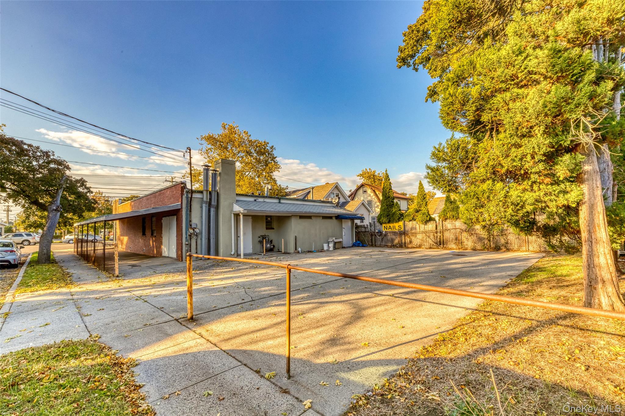 #10 photo, 155 Woodbury Road, ナッソー郡 Hicksville , NY 11801