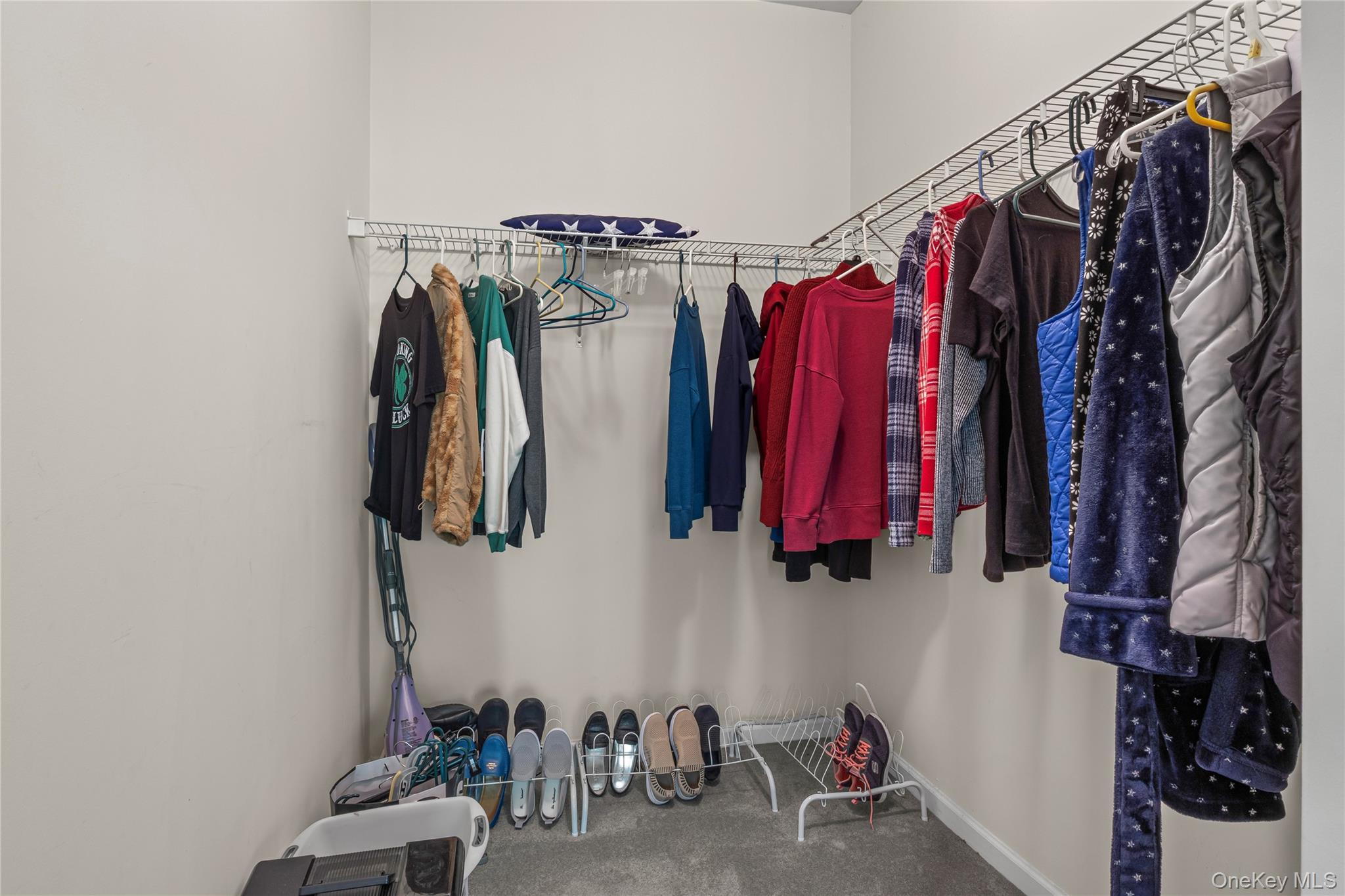 #20 photo, 48 Avery Lane, サフォーク郡 Miller Place , NY 11764