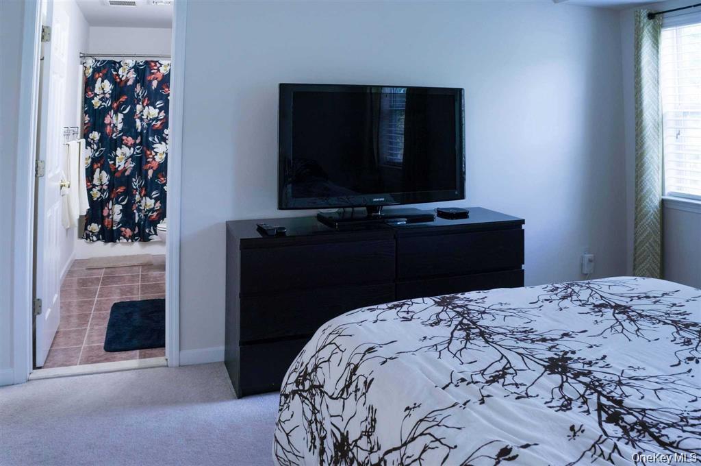 #12 photo, 141 Pinebrook Drive, Hyde Park , NY 12538