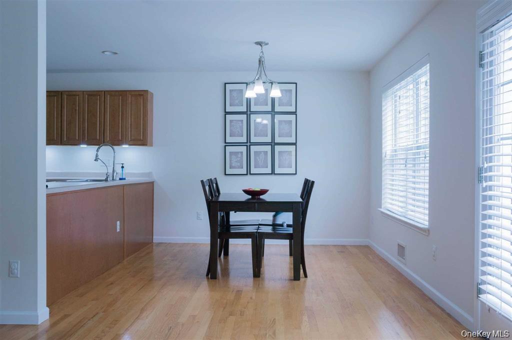 #7 photo, 141 Pinebrook Drive, Hyde Park , NY 12538