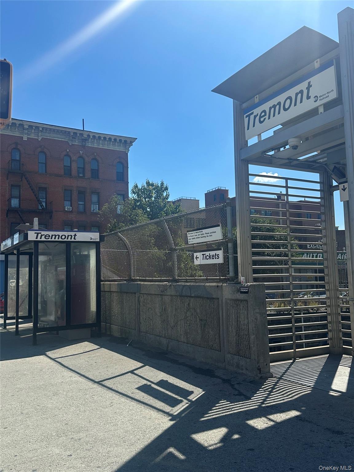 #19 photo, 1976 LaFontaine Avenue, ブロンクス区 Bronx , NY 10457