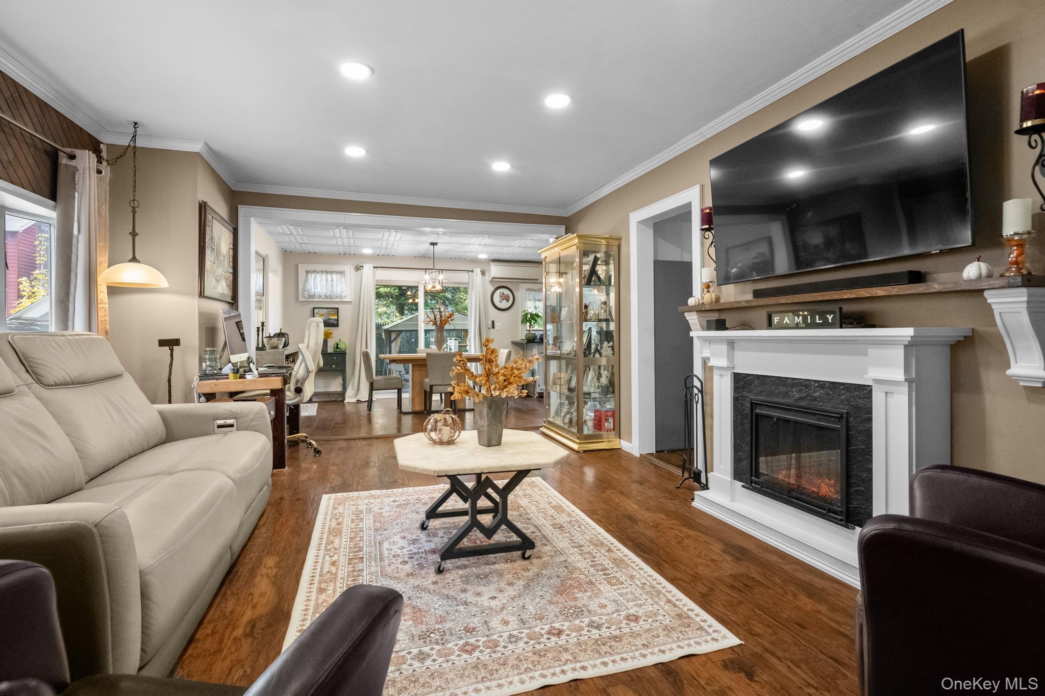 #14 photo, 3210 Country Club Road, ブロンクス区 Bronx , NY 10465