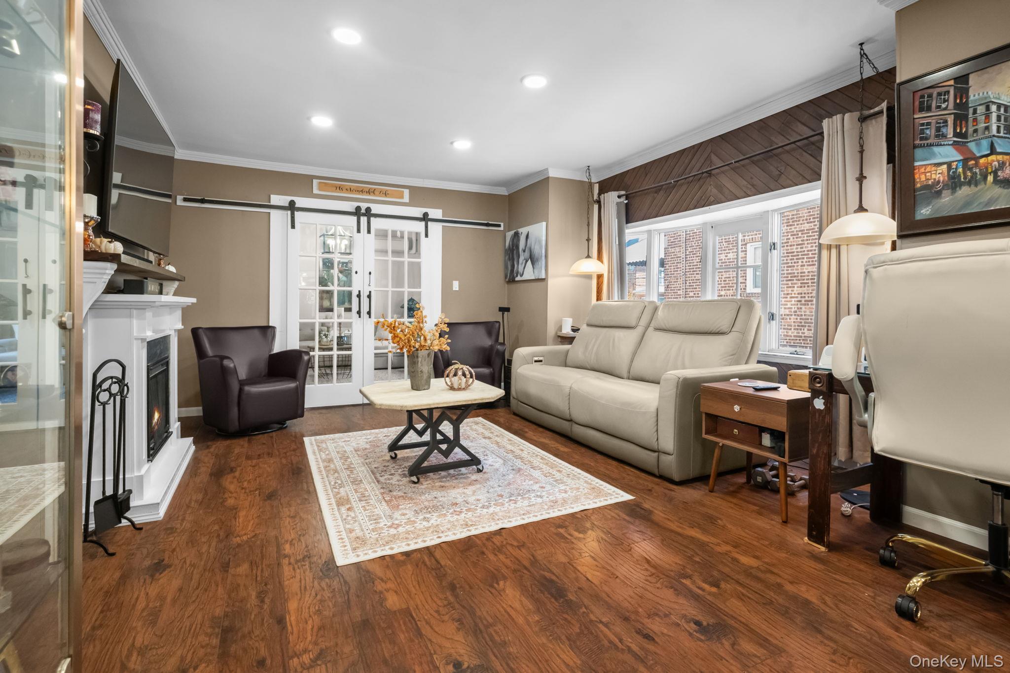 #9 photo, 3210 Country Club Road, ブロンクス区 Bronx , NY 10465