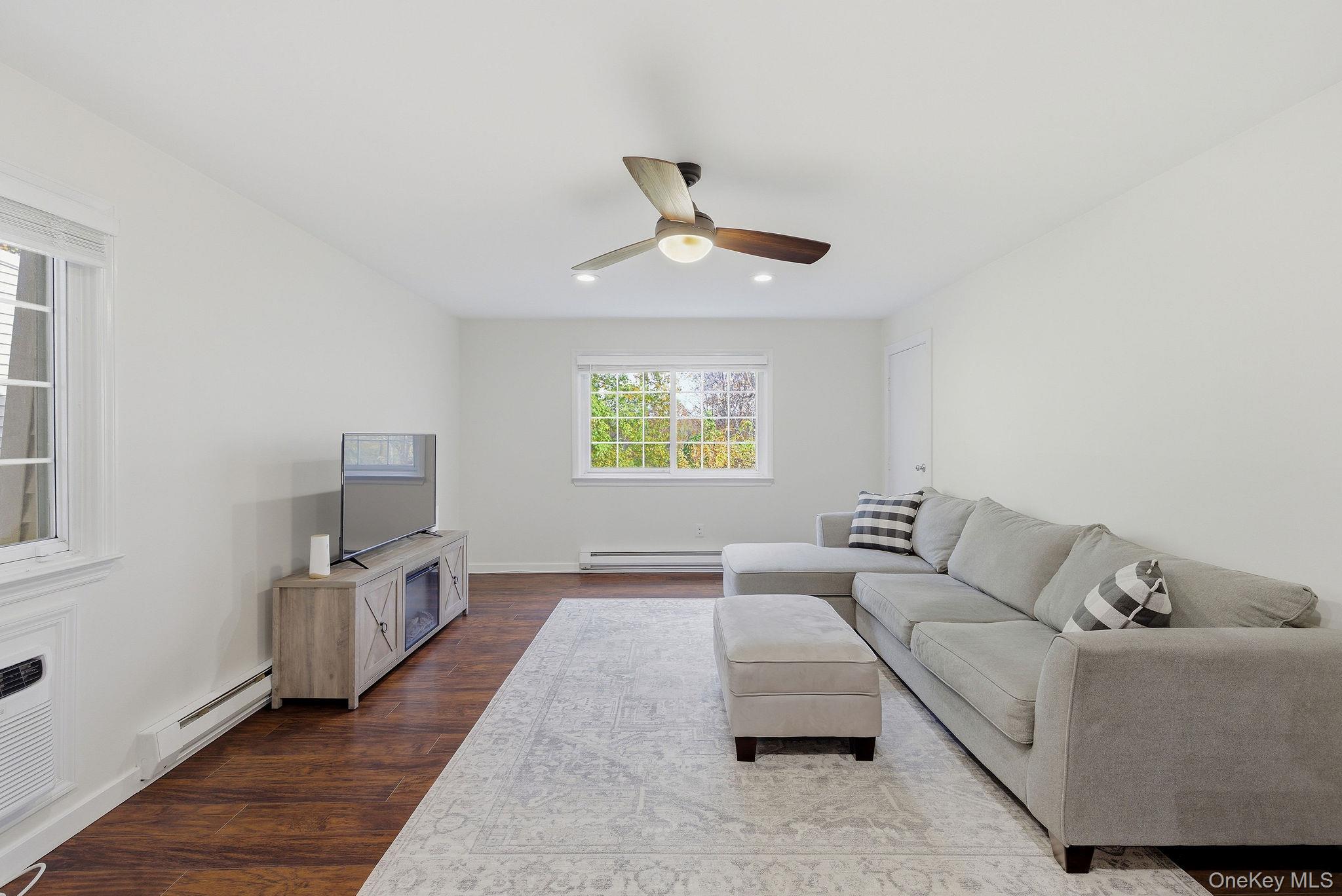 #3 photo, 529 Fox Run Lane, Carmel , NY 10512