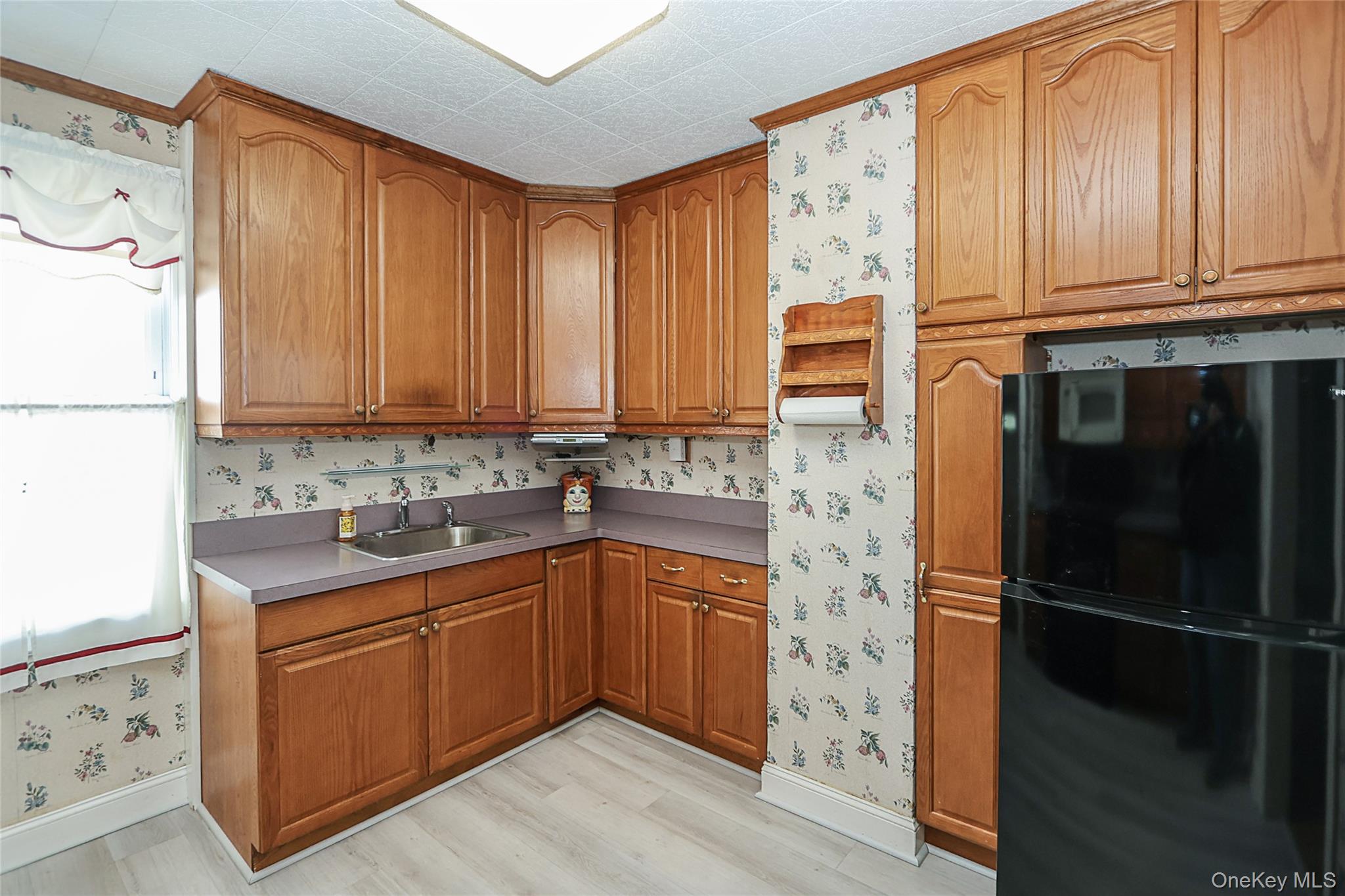 #12 photo, 23 Stratford, ナッソー郡 Williston Park , NY 11596