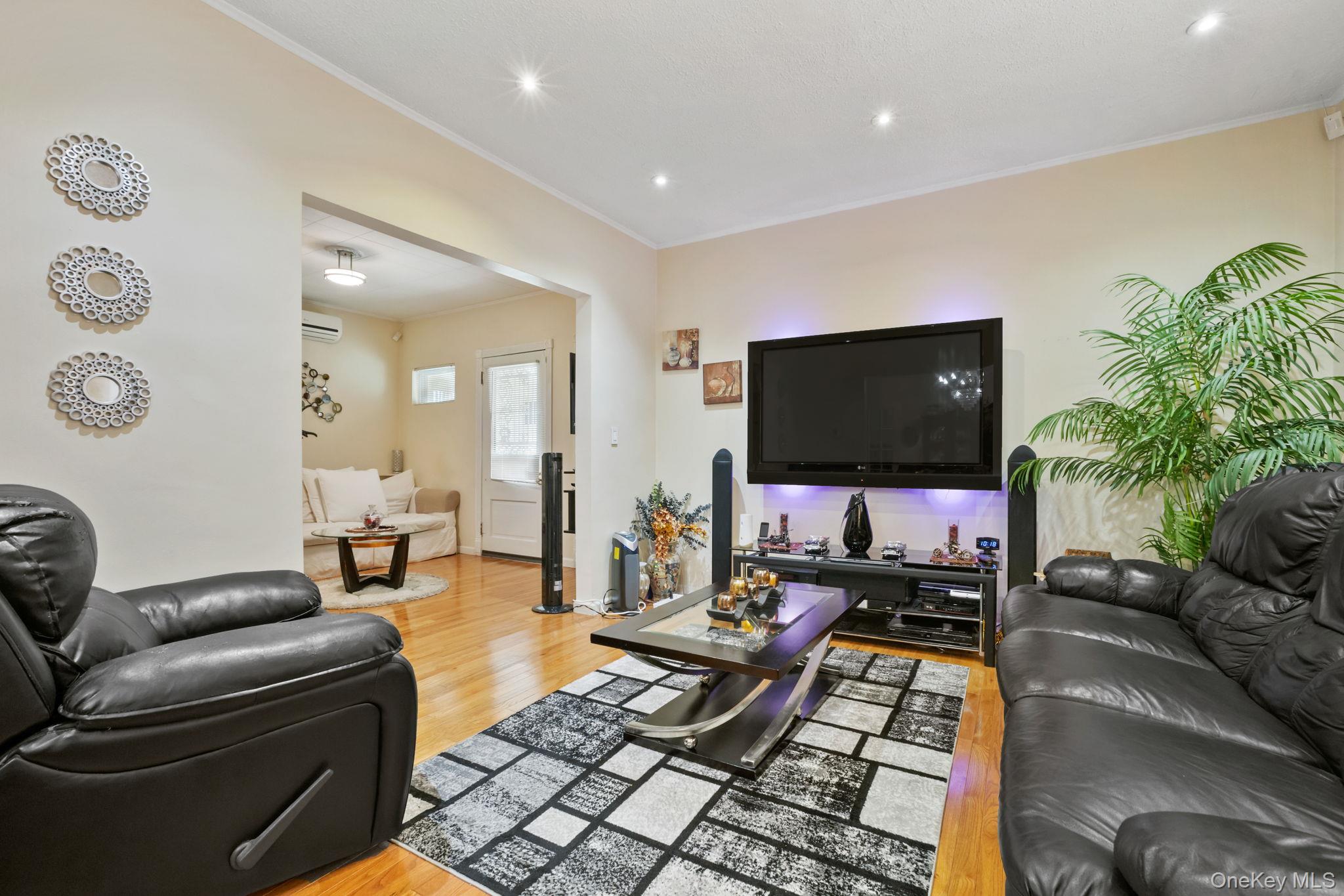 #14 photo, 149-27 45th Avenue, Flushing , NY 11355