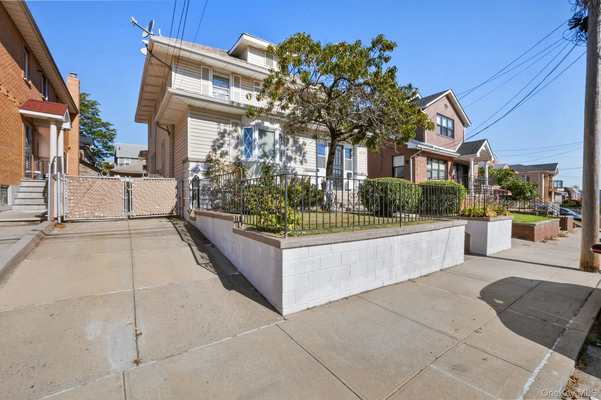 #4 photo, 149-27 45th Avenue, Flushing , NY 11355