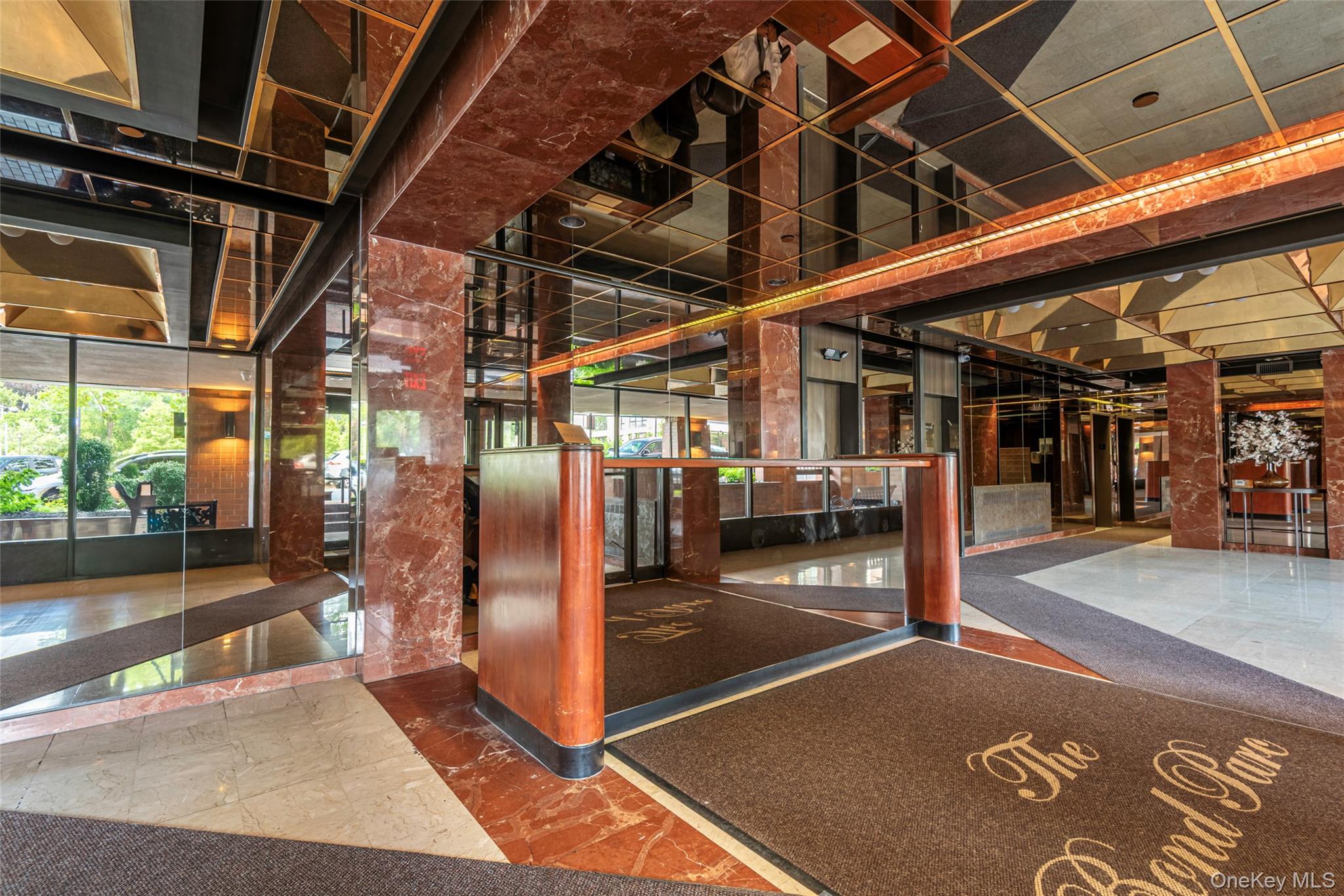 #4 photo, 12 BOND Street, ナッソー郡 Great Neck , NY 11021