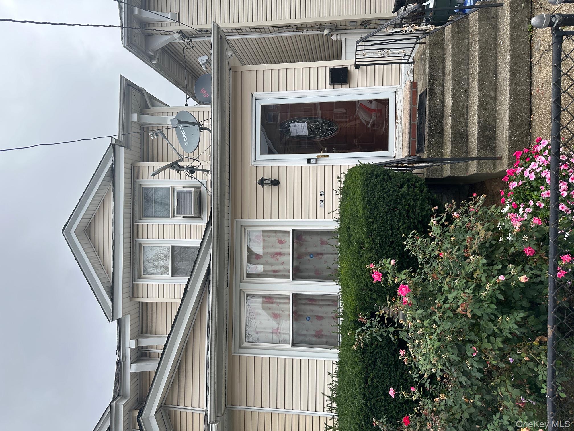 #2 photo, 10453 114th Street, クイーンズ区 Richmond Hill S. , NY 11419