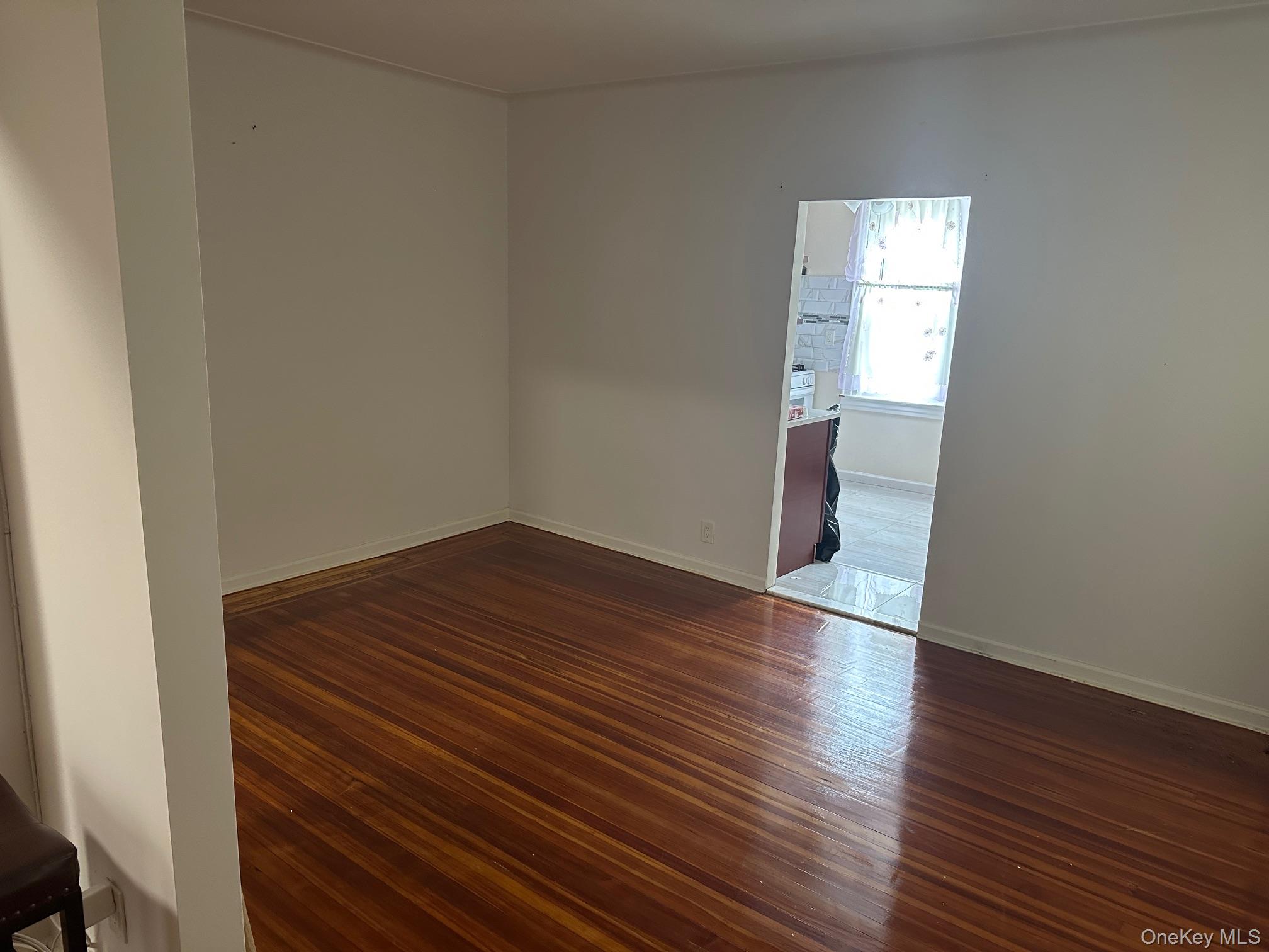 #5 photo, 10453 114th Street, クイーンズ区 Richmond Hill S. , NY 11419