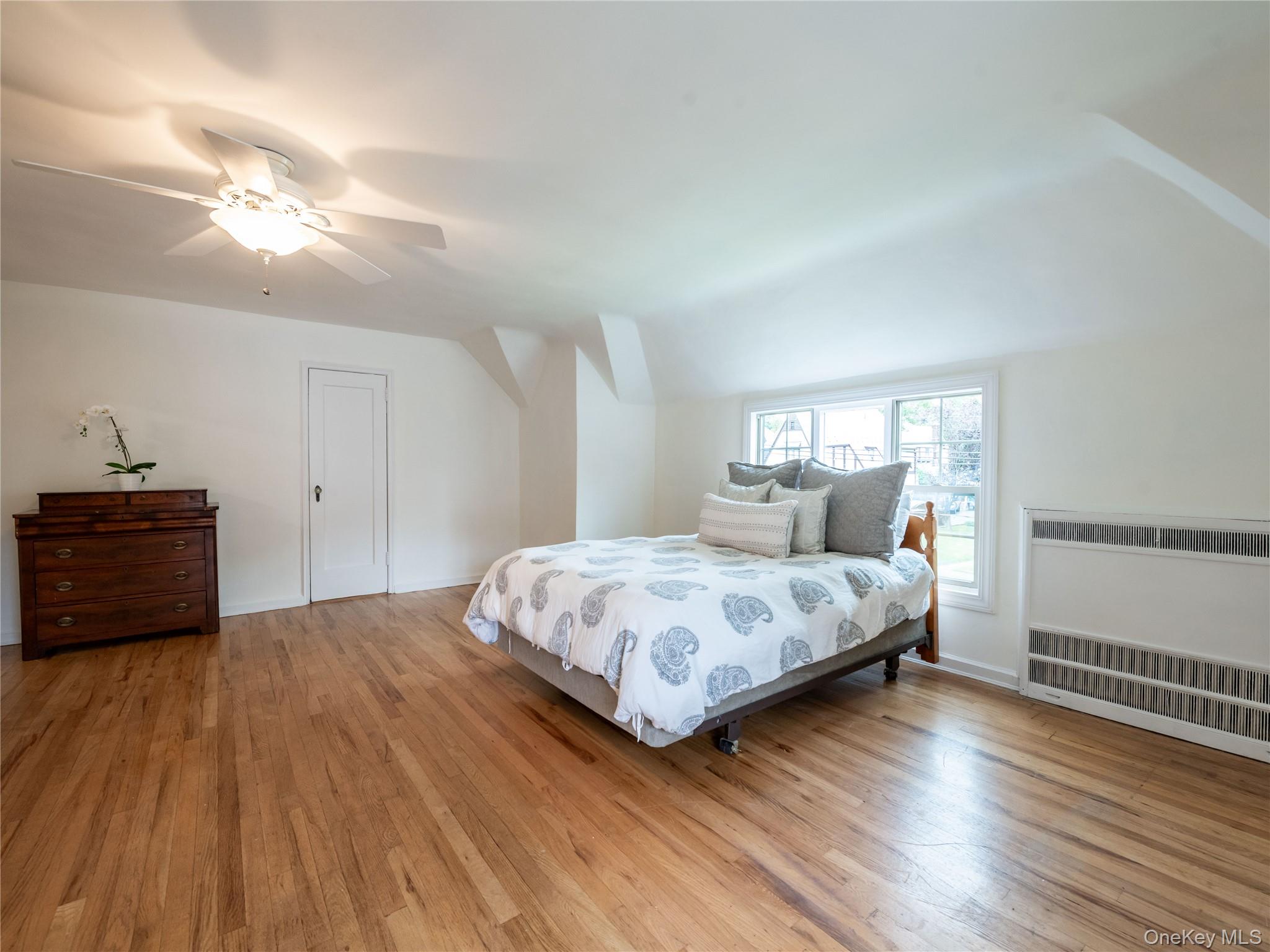 #20 photo, 90 Gaynor Avenue, ナッソー郡 Manhasset , NY 11030