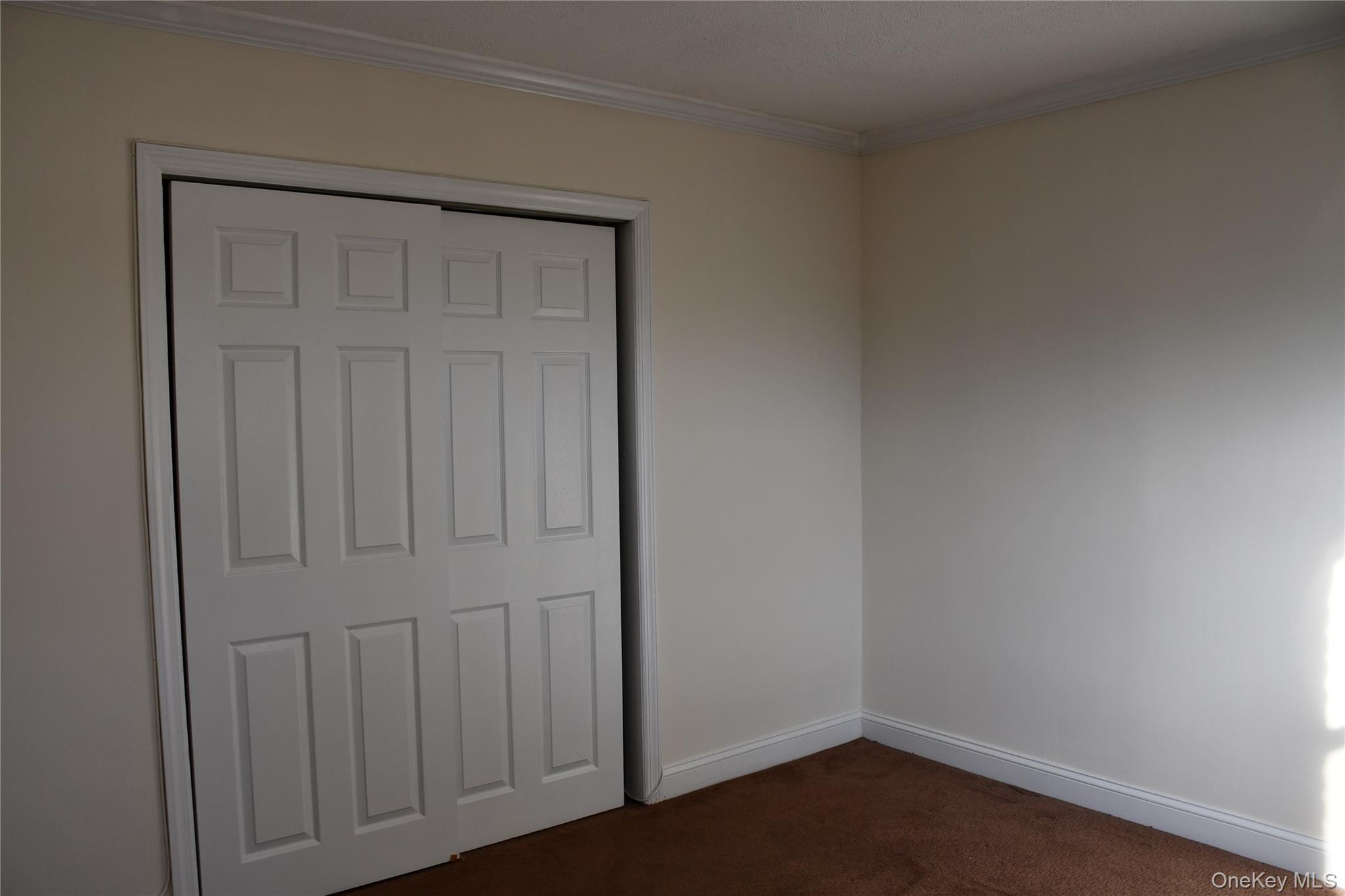 #16 photo, 1065 Fenwood Drive, ナッソー郡 Valley Stream , NY 11580