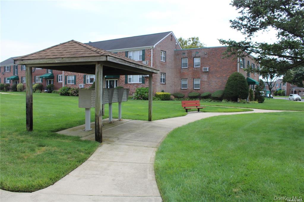 #8 photo, 1065 Fenwood Drive, ナッソー郡 Valley Stream , NY 11580